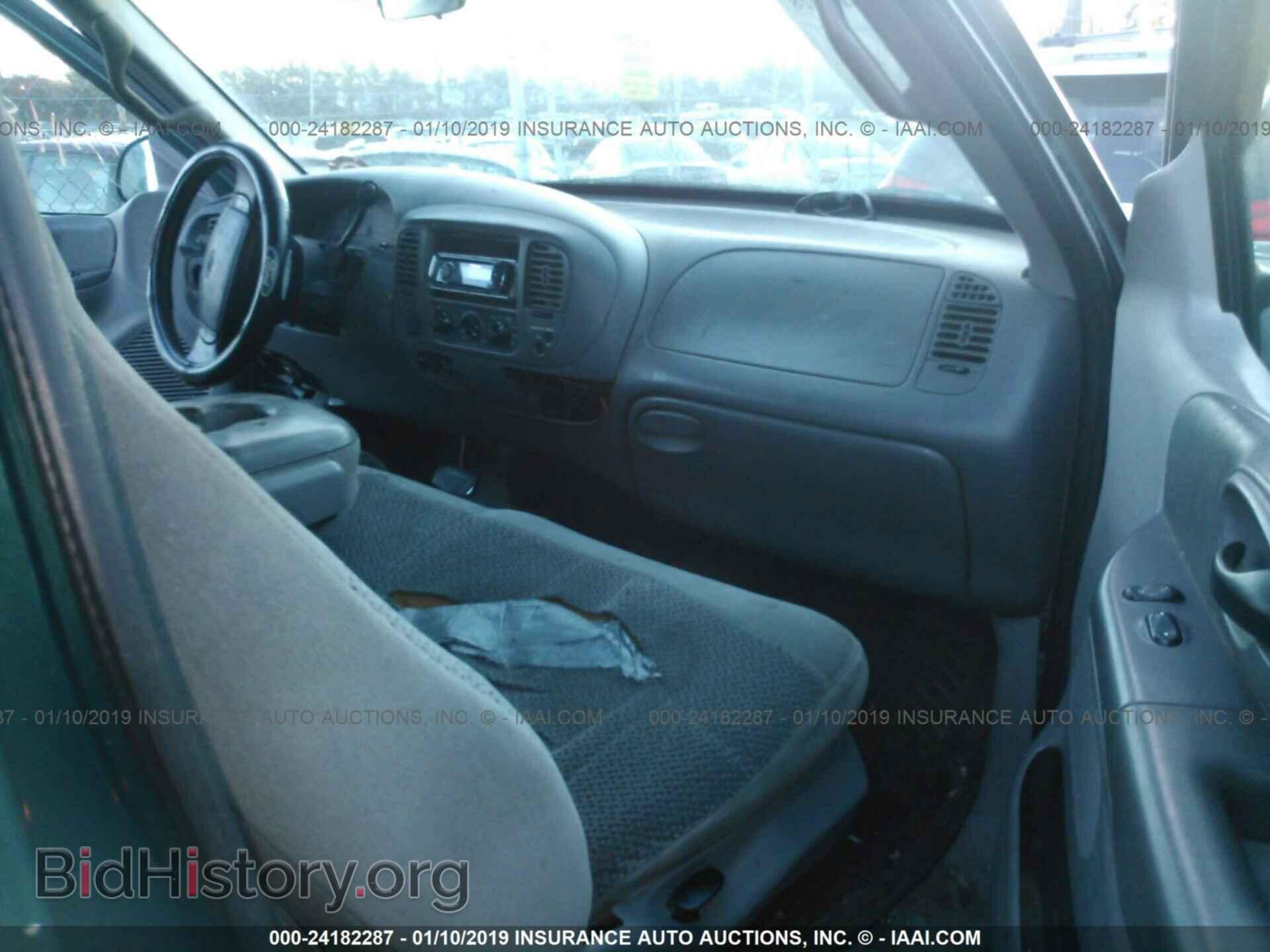 2011 BMW 535 - VIN: WBAFU7C50BC777212 - Photo 5