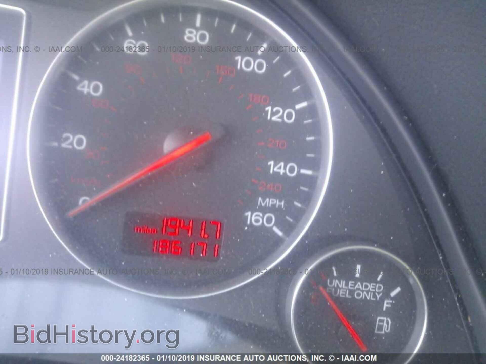 2002 AUDI A4 - VIN: WAULC68EX2A218982 - Фото 7