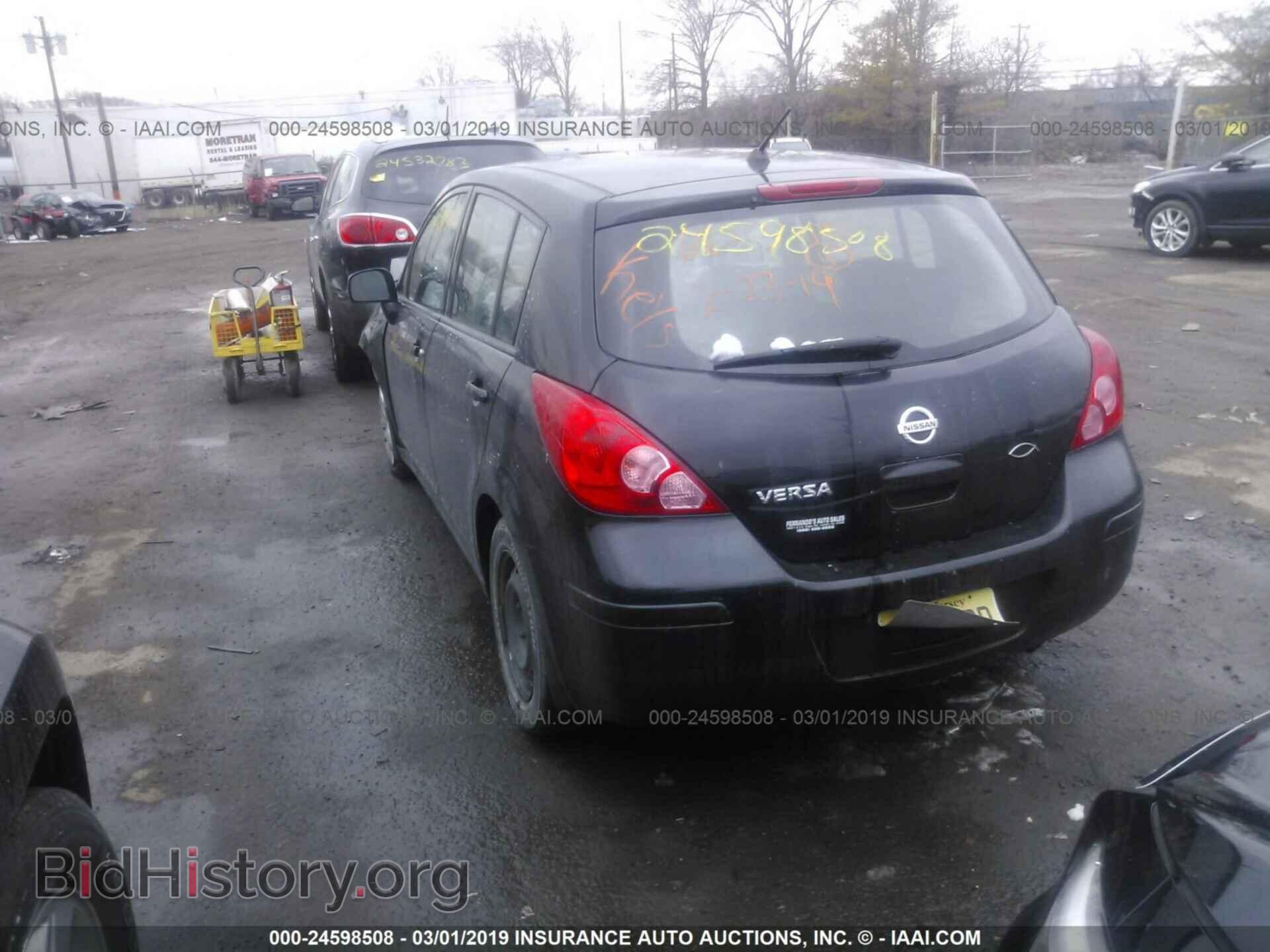 2010 NISSAN VERSA - VIN: 3N1BC1CP3AL375385 - Фото 3