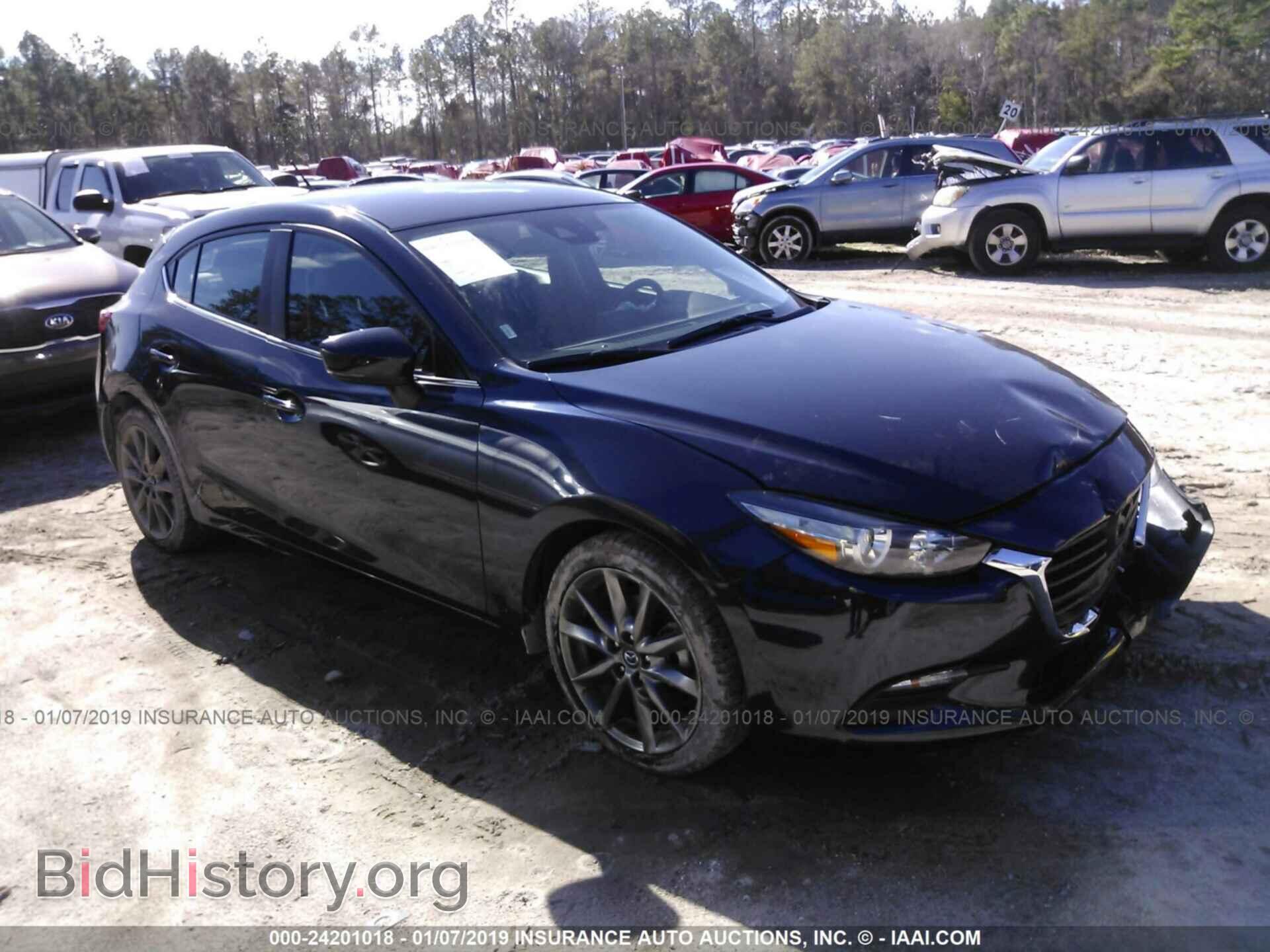 Photo 3MZBN1L37JM184306 - MAZDA 3 2018