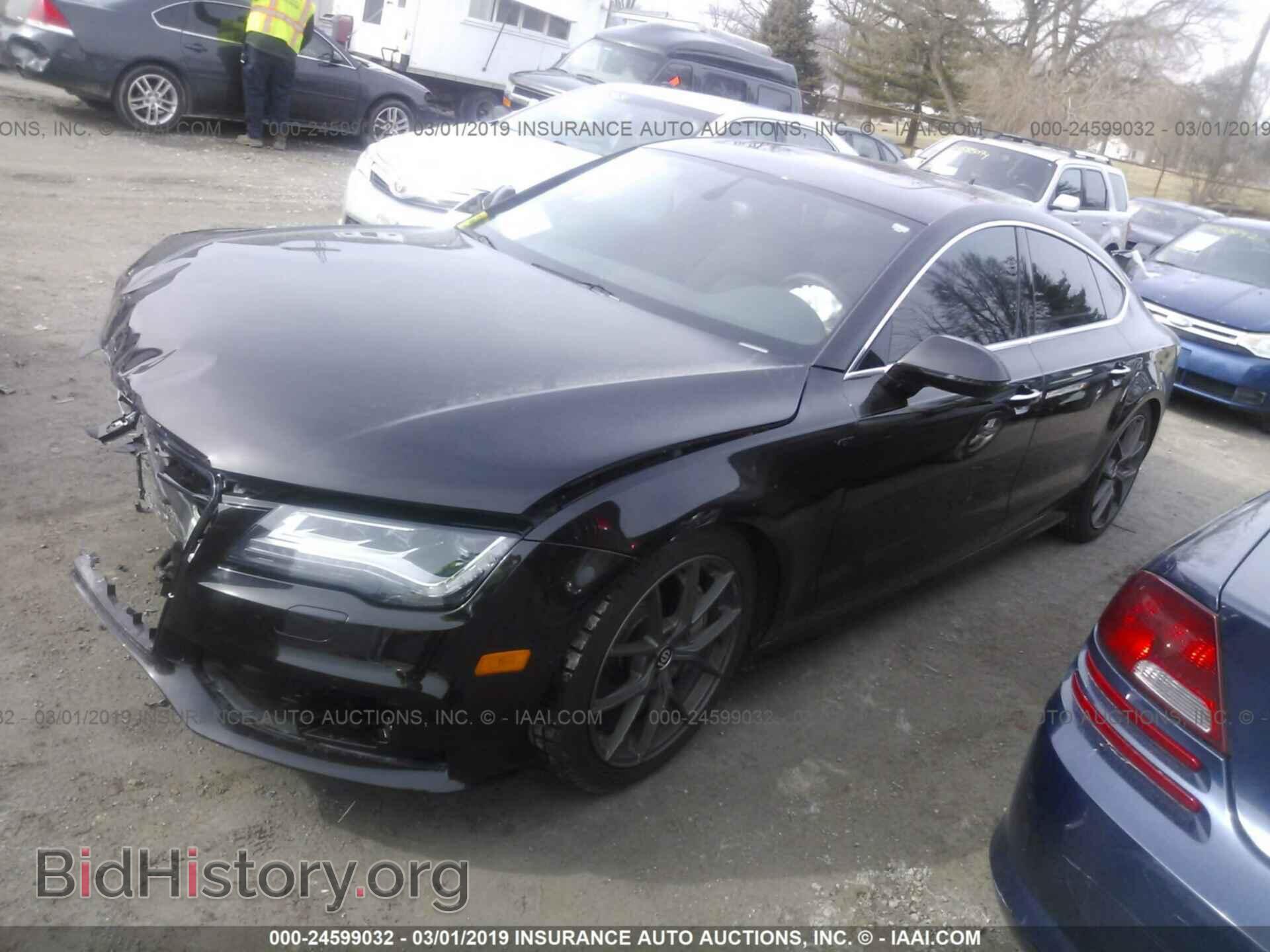 2013 AUDI A7 - VIN: WAU2GAFC0DN114677 - Фото 2