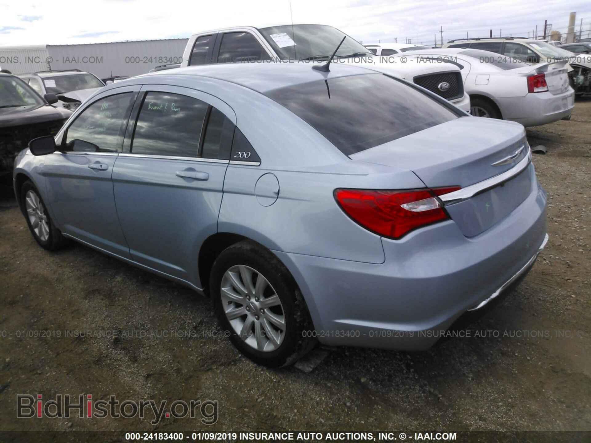2013 CHRYSLER 200 - VIN: 1C3CCBBB5DN744351 - Фото 3
