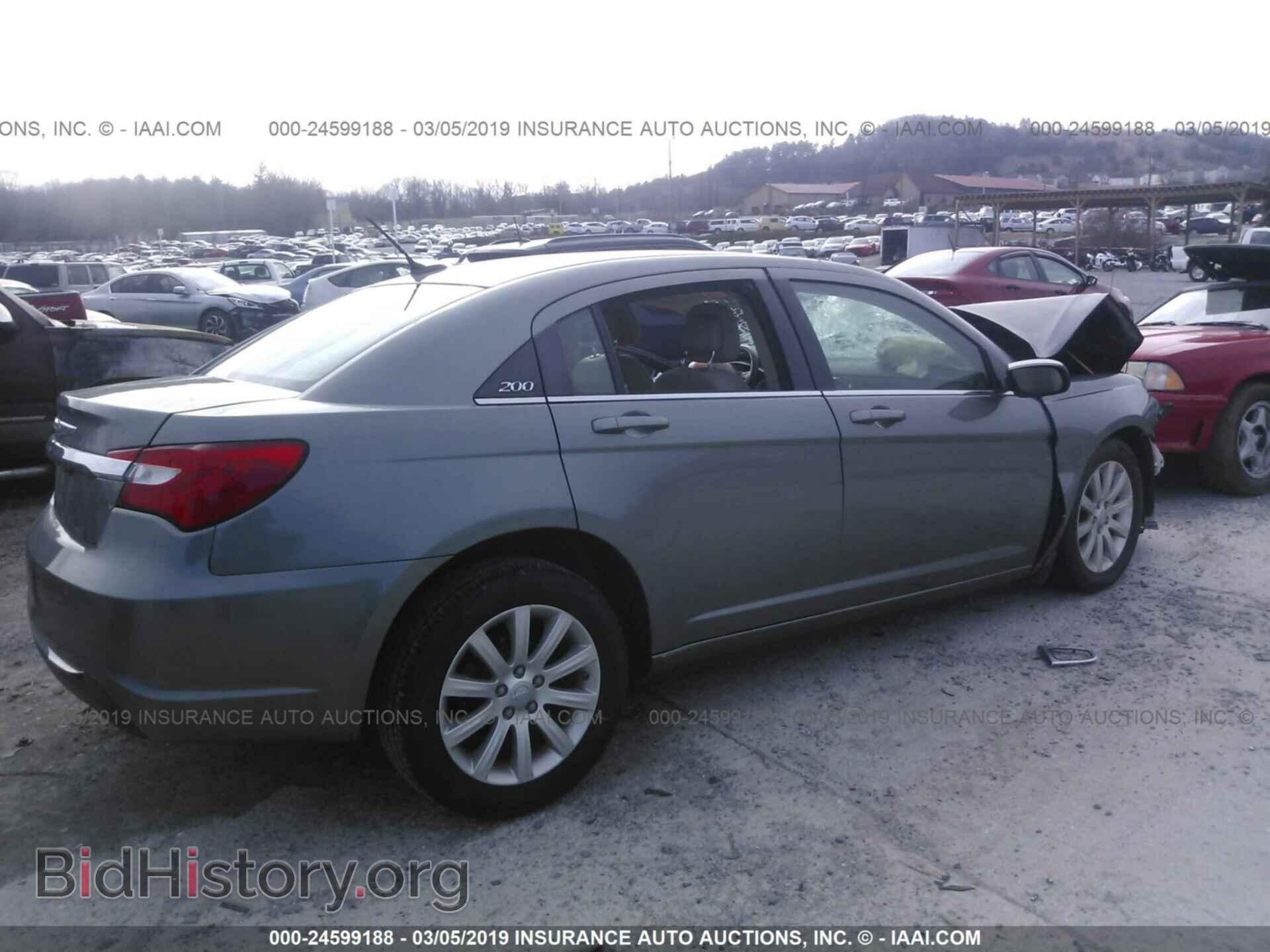 2012 CHRYSLER 200 - VIN: 1C3CCBBG3CN205219 - Фото 4