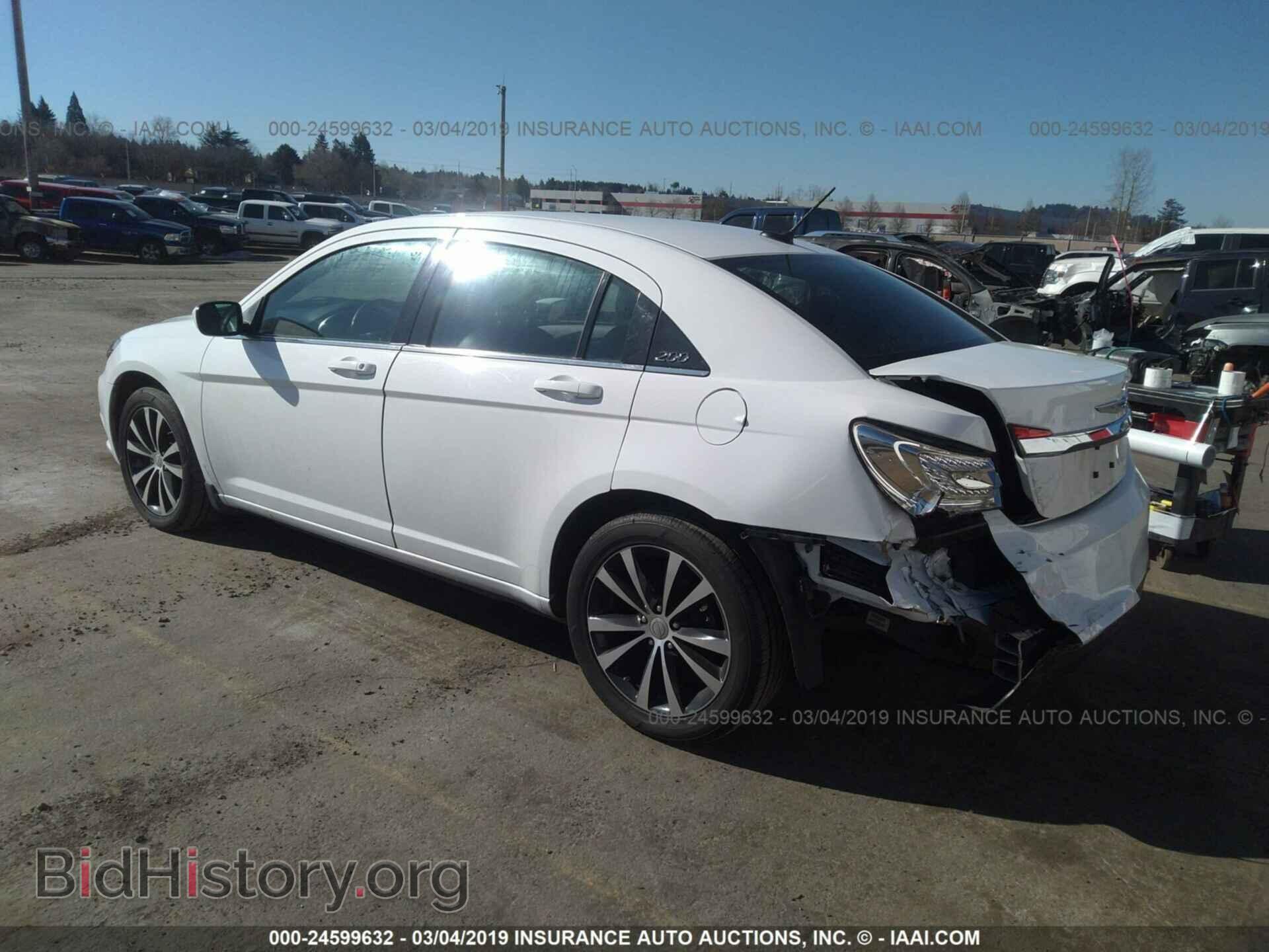 2013 CHRYSLER 200 - VIN: 1C3CCBCG9DN611683 - Photo 3