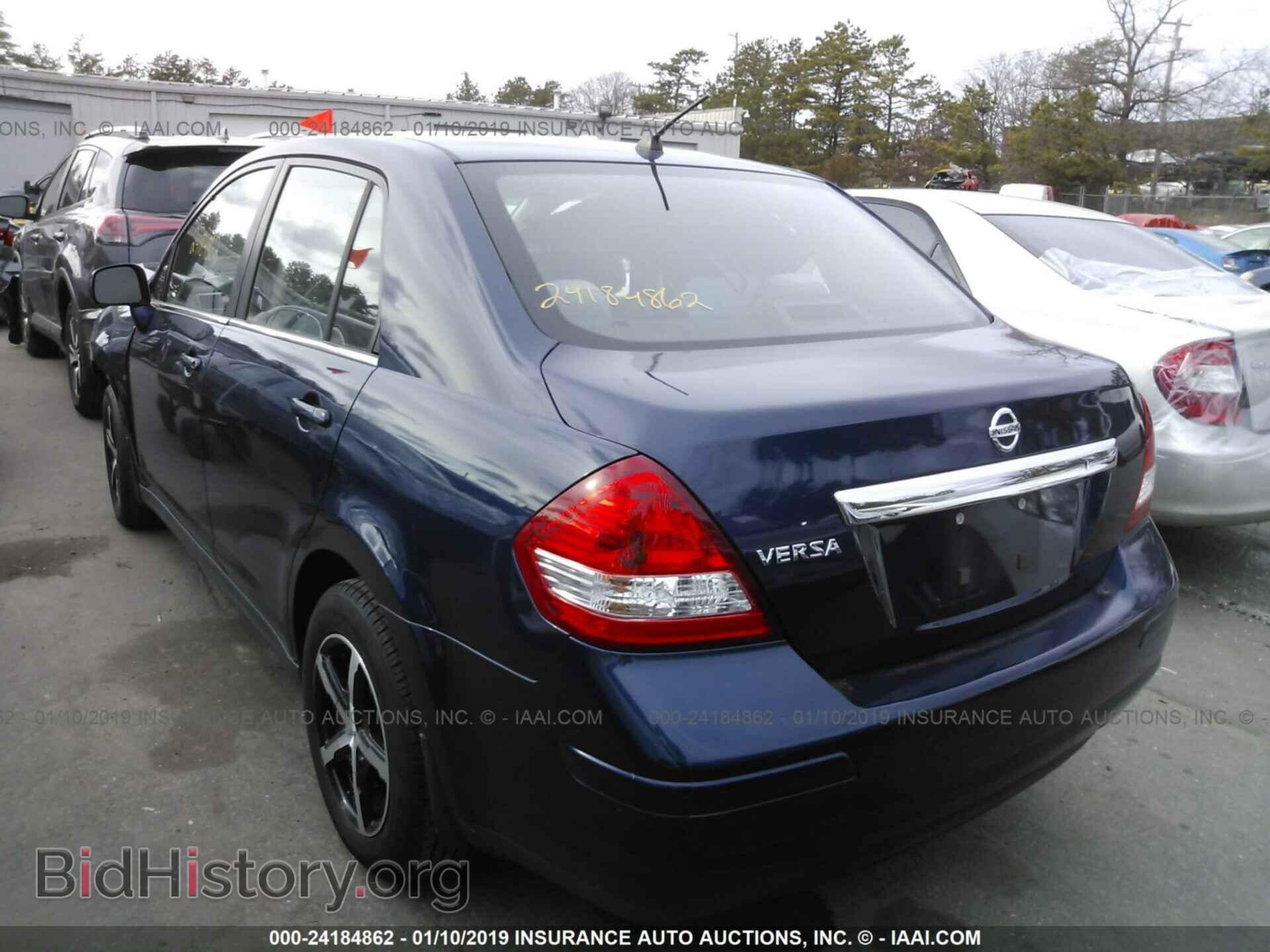 2008 NISSAN VERSA - VIN: 3N1BC11E78L367463 - Фото 3