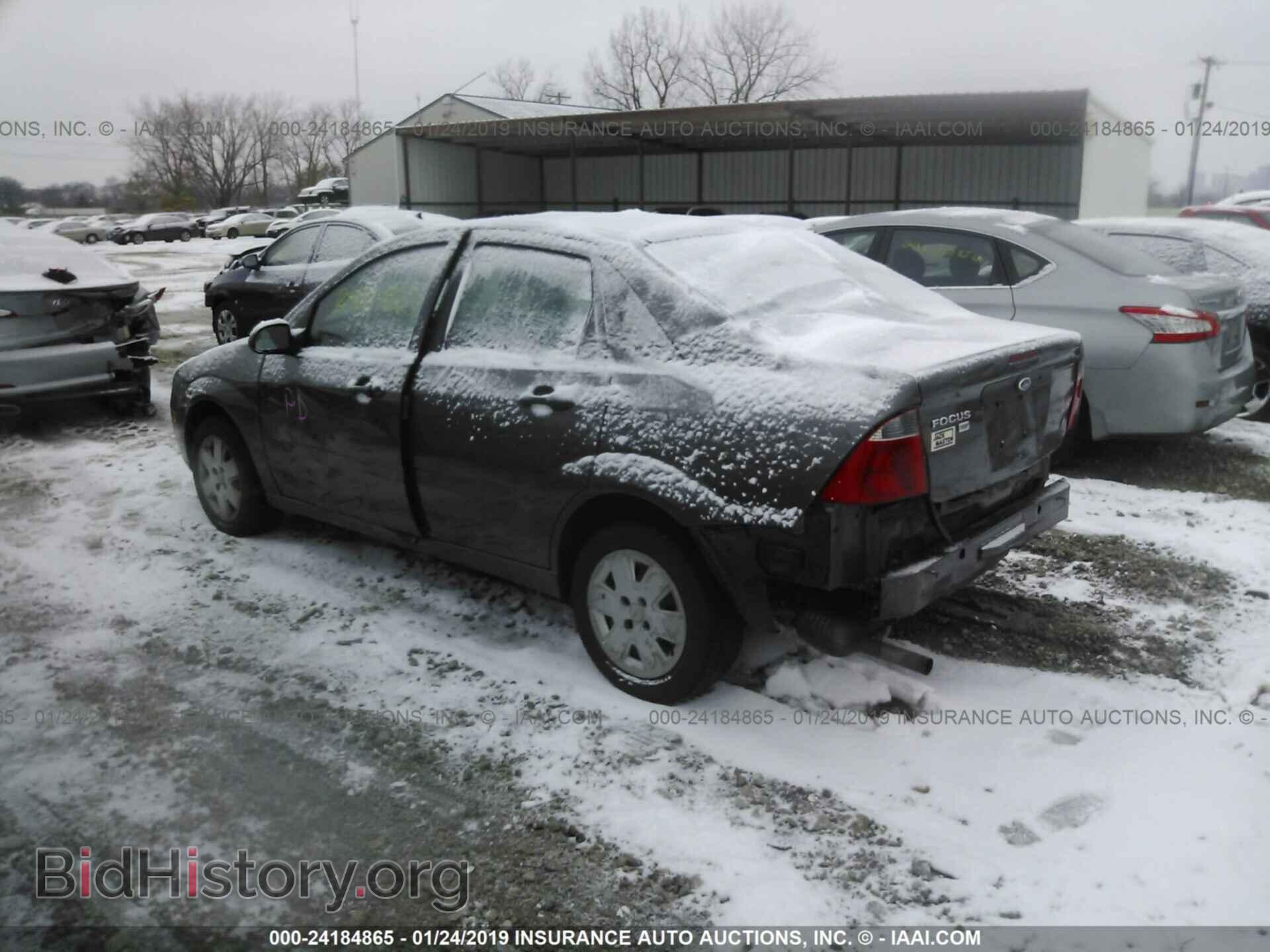 2007 FORD FOCUS - VIN: 1FAFP34N37W320455 - Фото 3