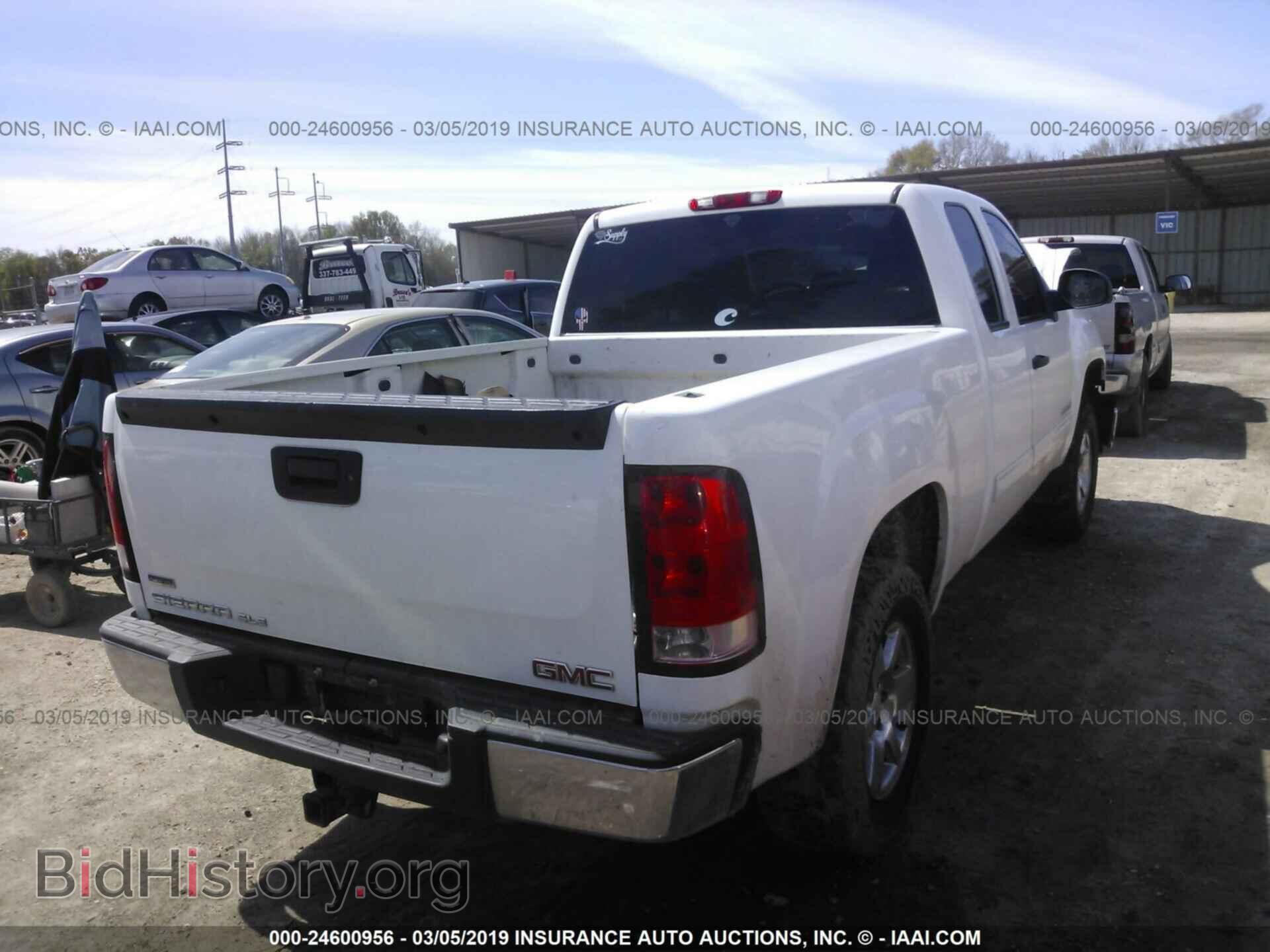 2012 GMC SIERRA - VIN: 1GTR1VE03CZ320746 - Фото 4