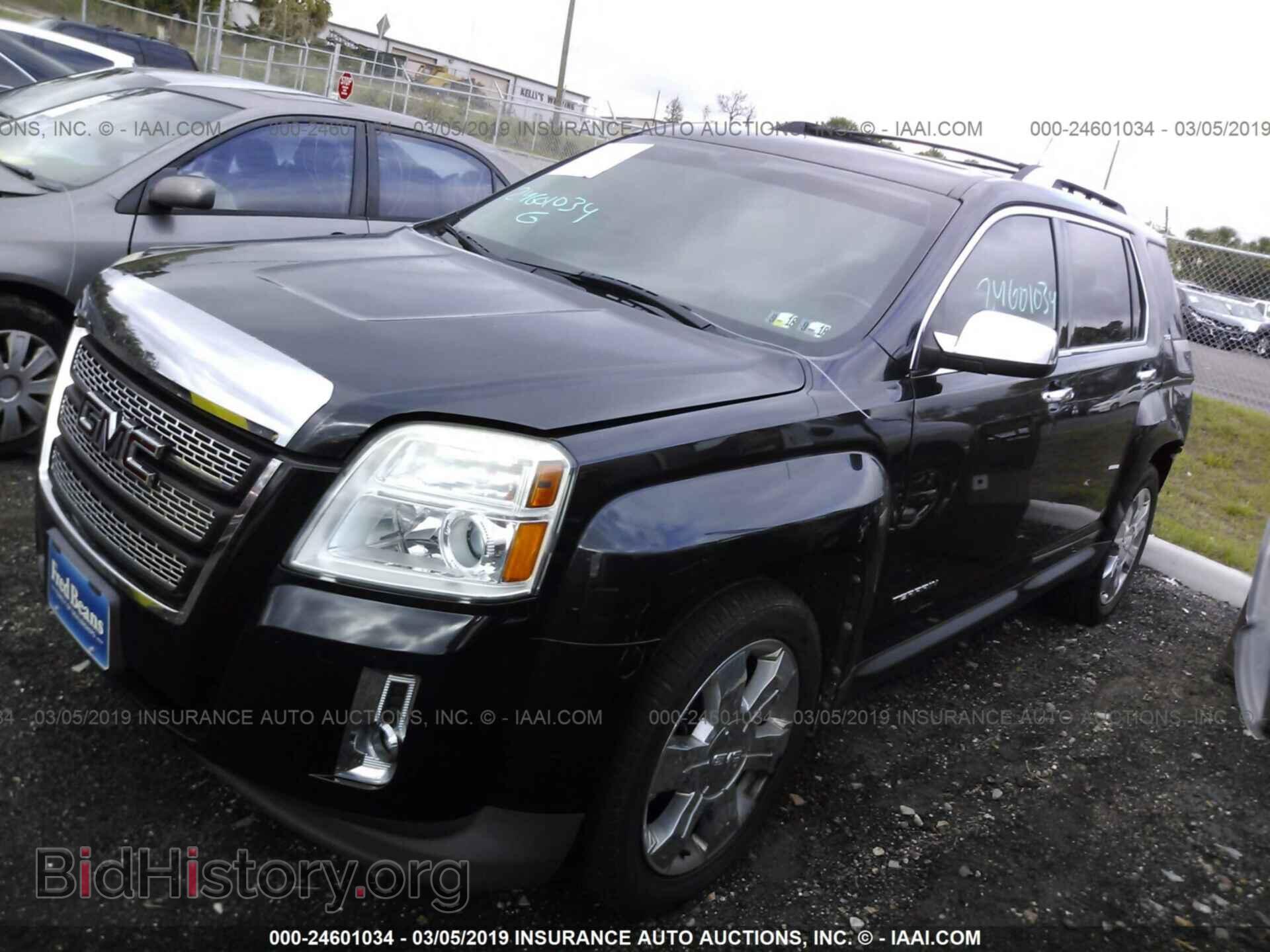 2011 GMC TERRAIN - VIN: 2CTFLWE54B6327136 - Photo 2