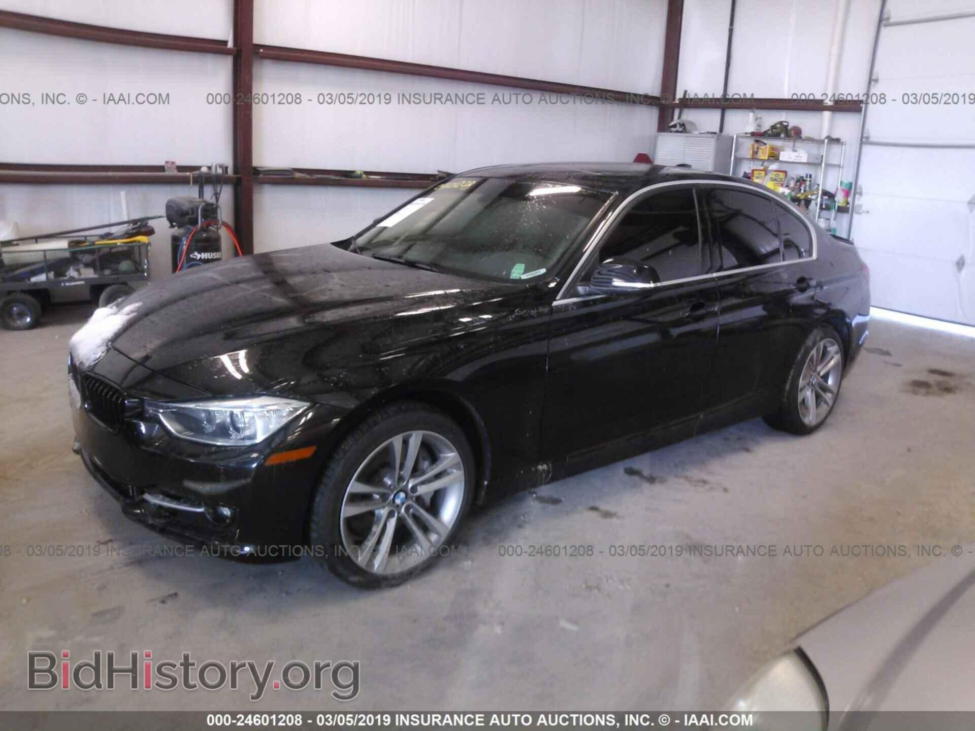 2015 BMW 335 - VIN: WBA3B9C51FF589341 - Фото 2