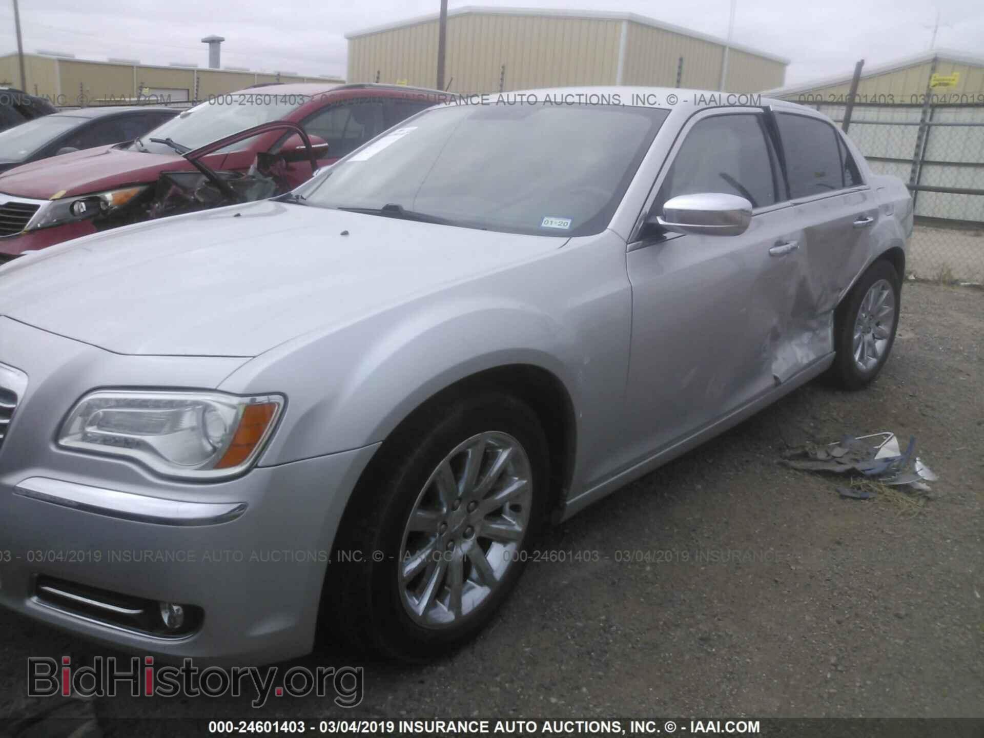 2012 CHRYSLER 300 - VIN: 2C3CCACG6CH249930 - Фото 2