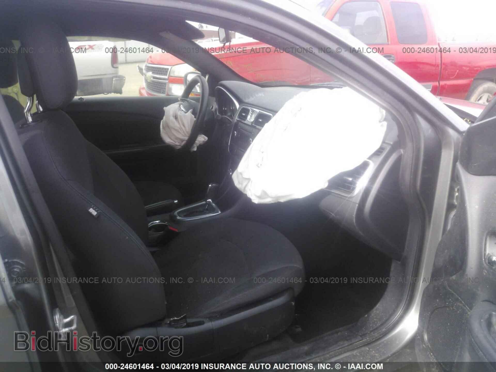 2013 CHRYSLER 200 - VIN: 1C3CCBAB7DN733241 - Photo 5