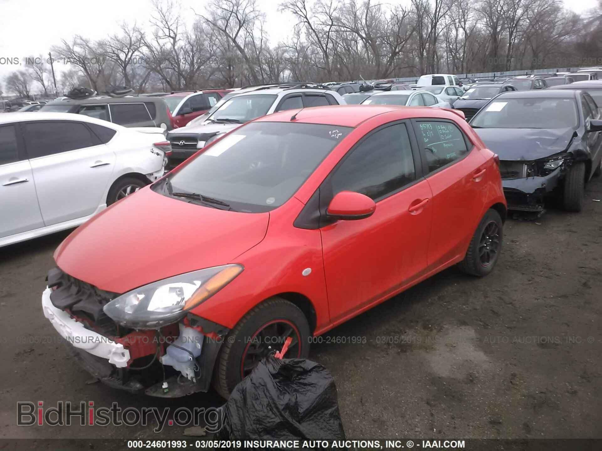 2014 MAZDA MAZDA2 - VIN: JM1DE1LY5E0174762 - Фото 2