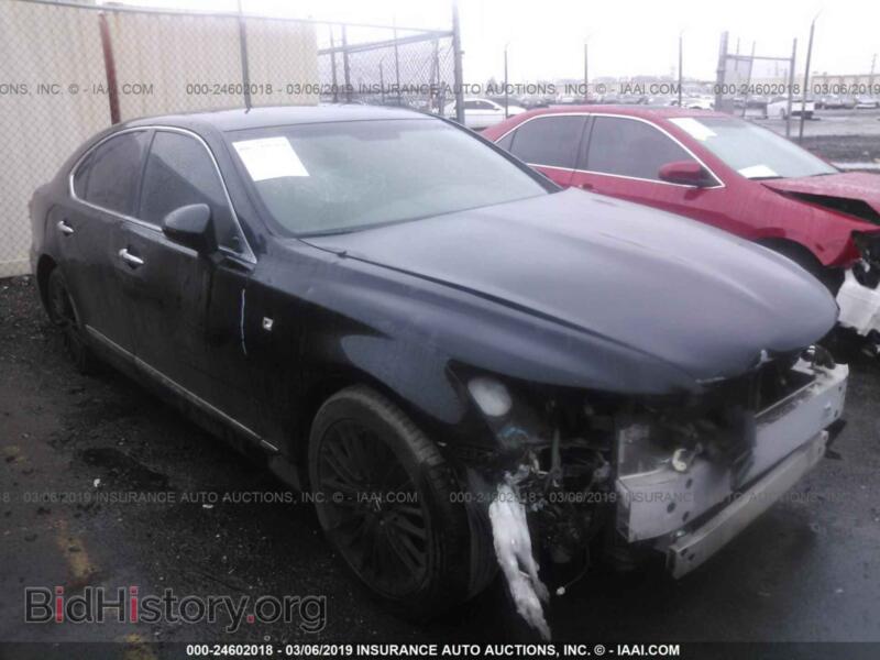 2015 Lexus LS 460 (VIN JTHBL5EF6F5133902) — photo 1 of 10, IAAI, damage: front end