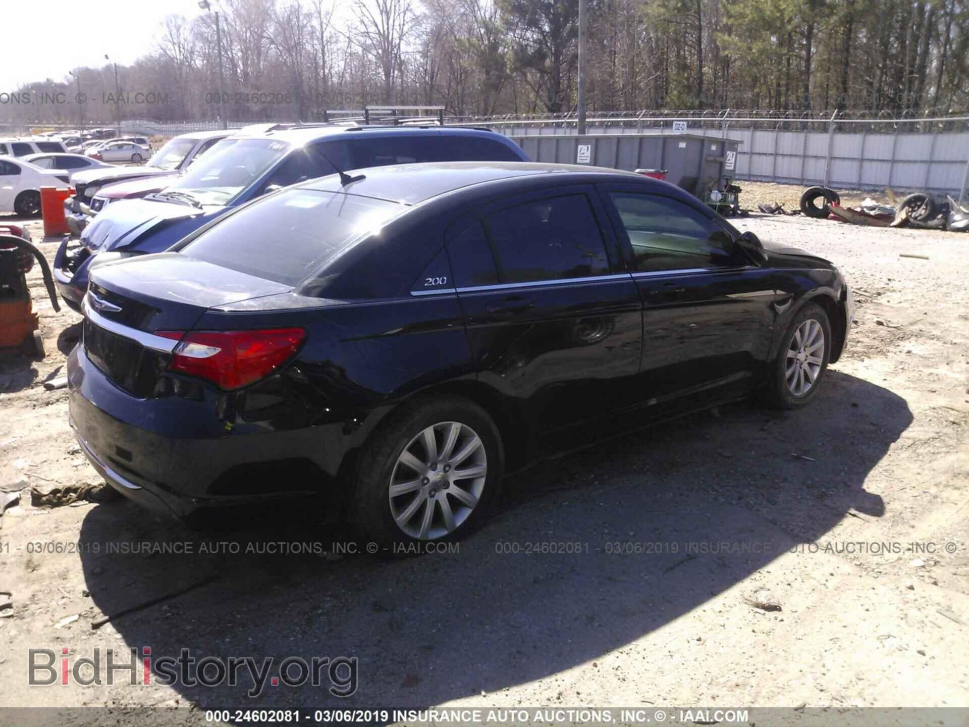 2013 CHRYSLER 200 - VIN: 1C3CCBBB1DN595436 - Фото 4