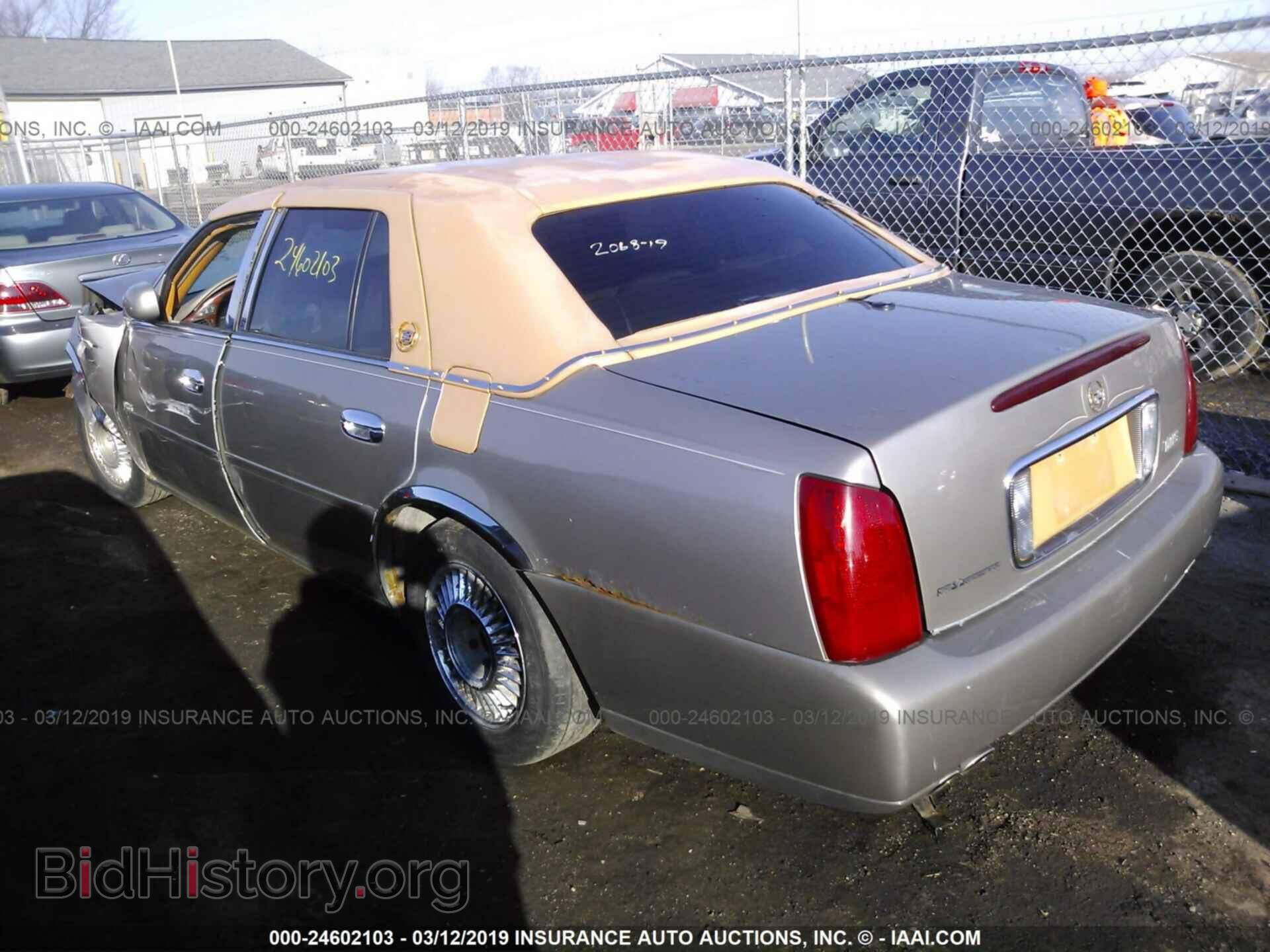 2003 CADILLAC DEVILLE - VIN: 1G6KD54Y43U261139 - Фото 3