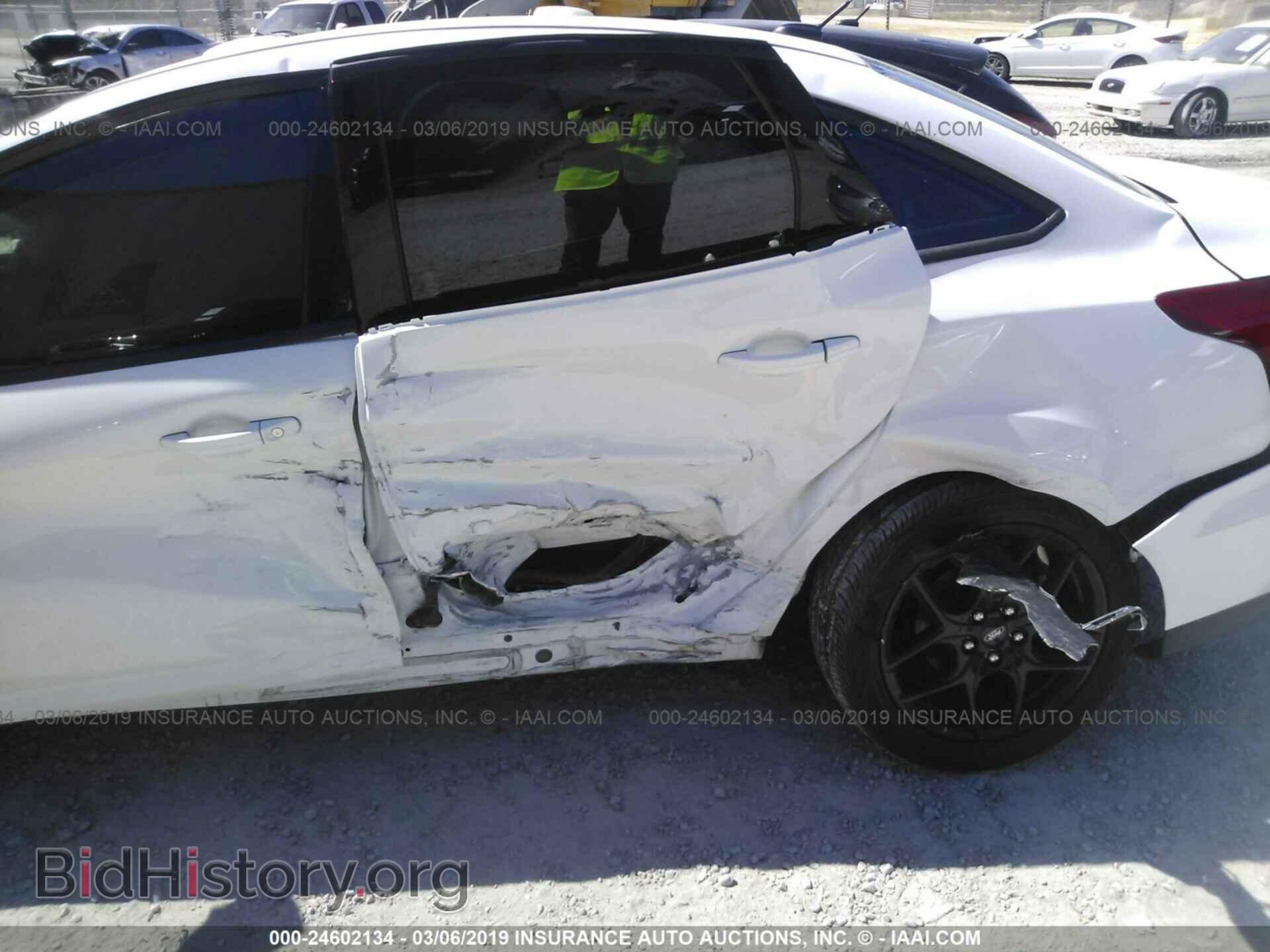 2016 FORD FOCUS - VIN: 1FADP3F22GL309801 - Photo 6