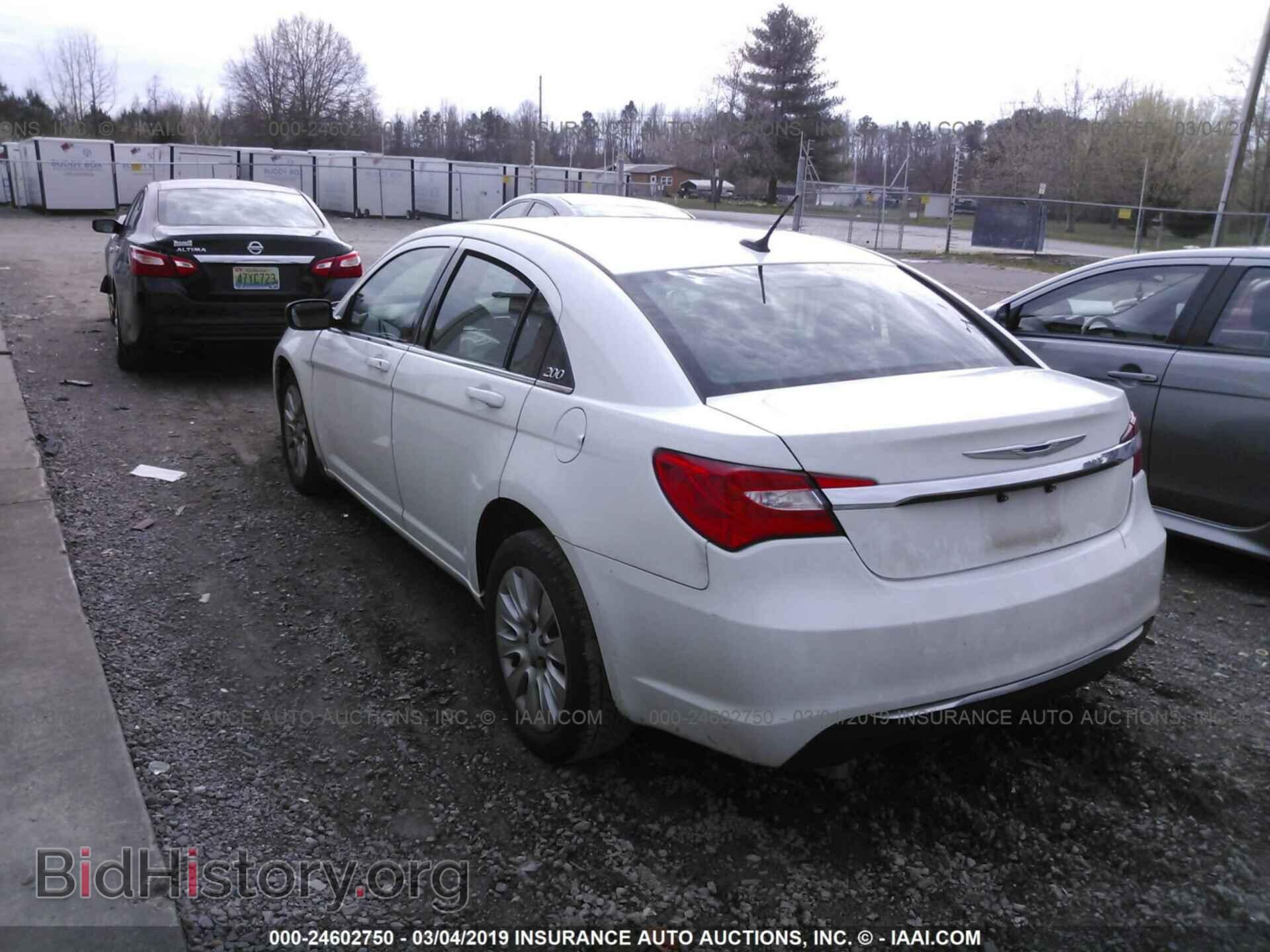 2014 CHRYSLER 200 - VIN: 1C3CCBAB9EN208733 - Photo 3
