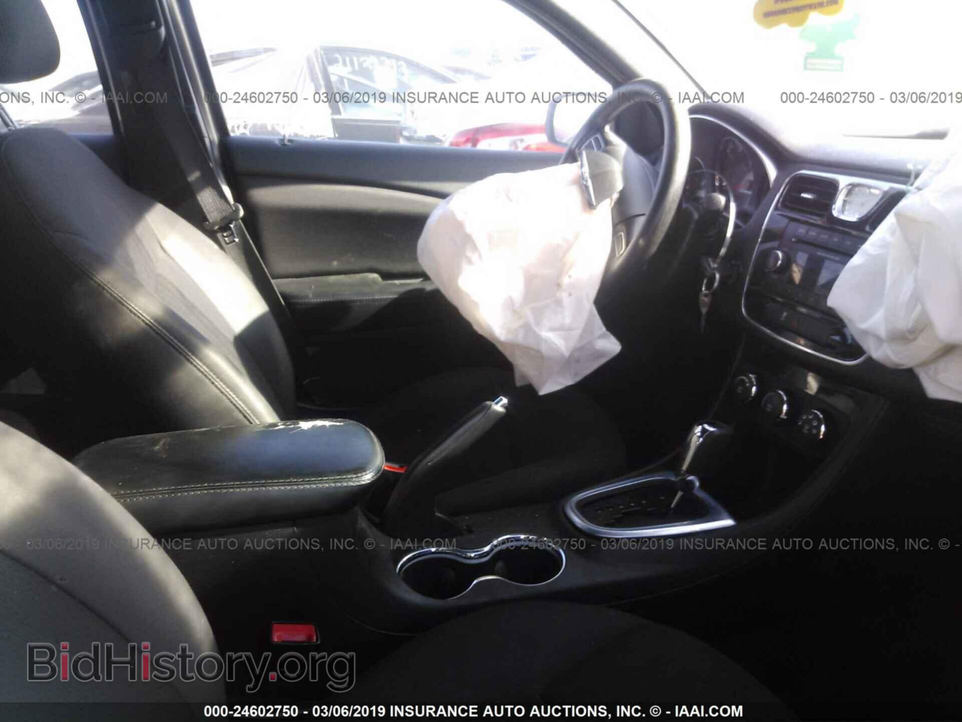 2014 CHRYSLER 200 - VIN: 1C3CCBAB9EN208733 - Photo 5