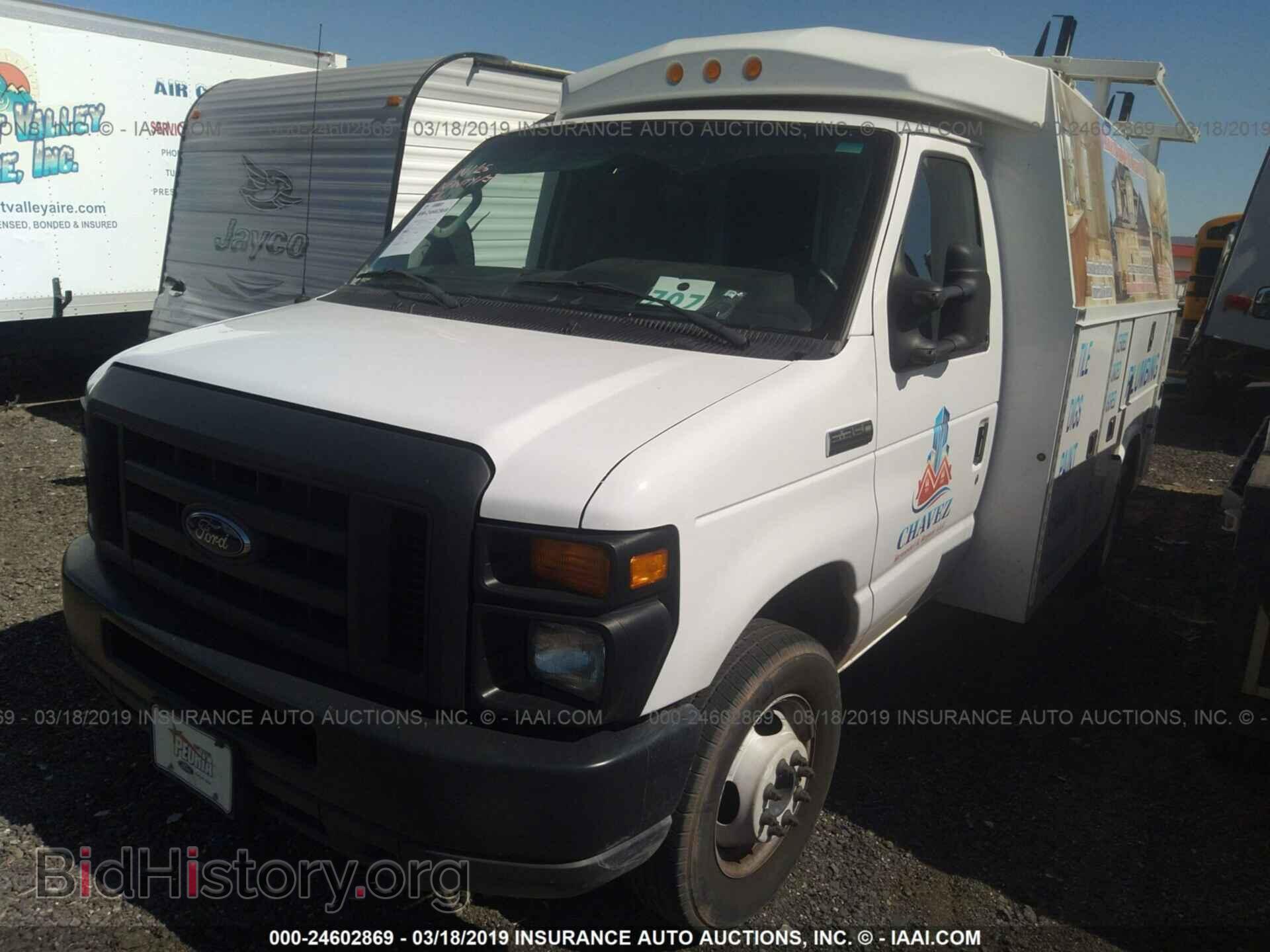 2017 FORD ECONOLINE - VIN: 1FDWE3FS5HDC25536 - Фото 2