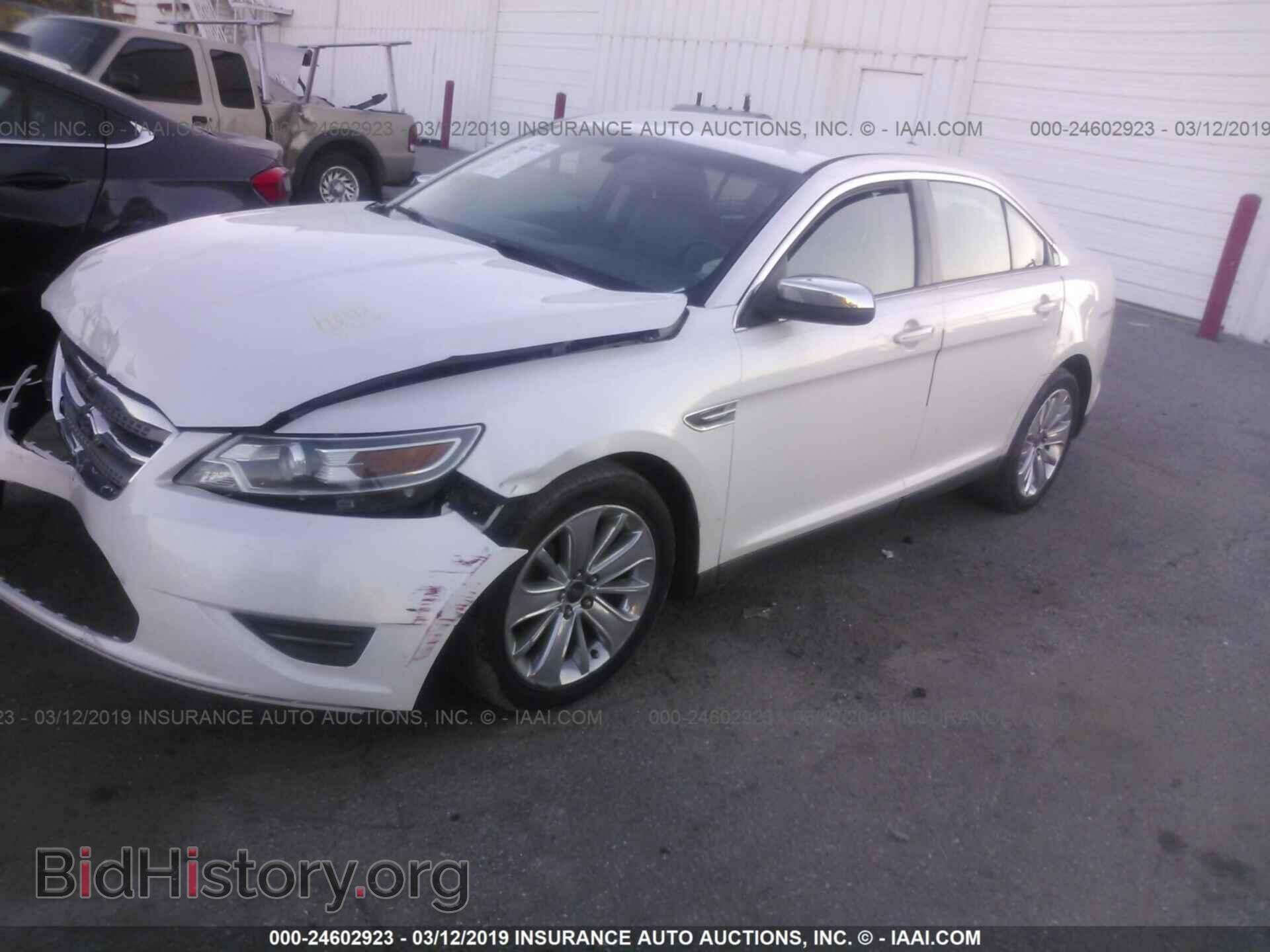 2011 FORD TAURUS - VIN: 1FAHP2FW1BG132271 - Фото 2
