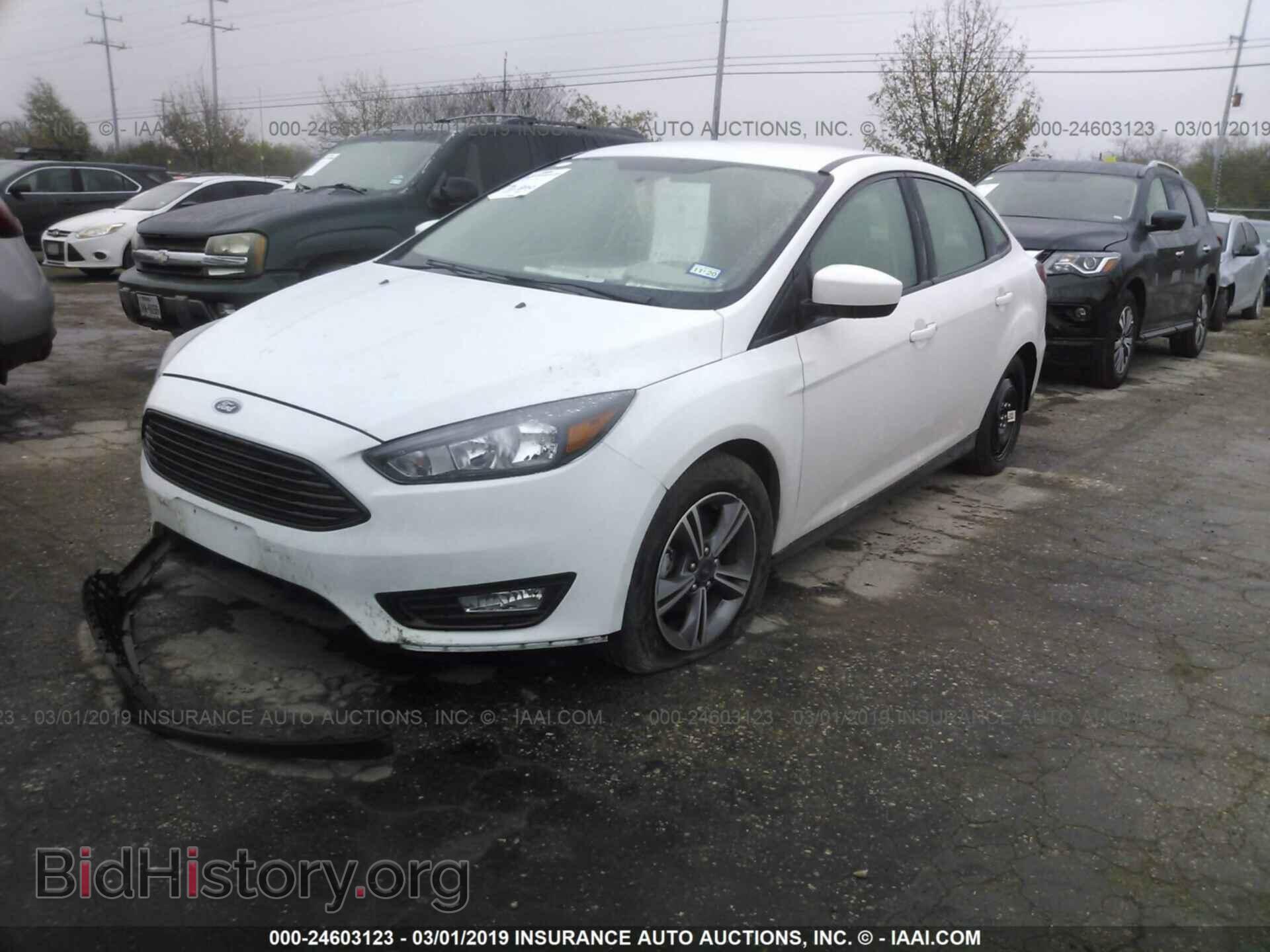 2018 FORD FOCUS - VIN: 1FADP3FE9JL292786 - Фото 2