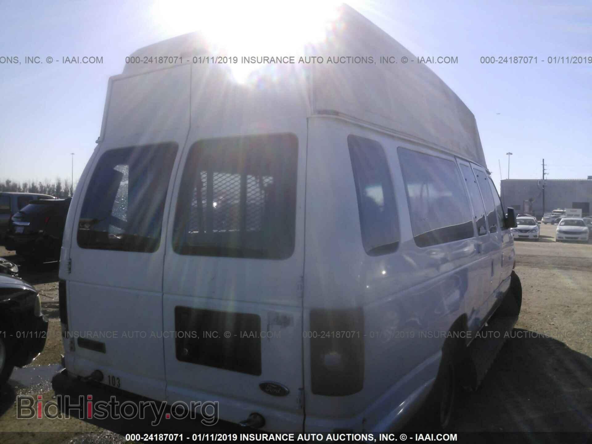 2007 FORD ECONOLINE - VIN: 1FTNS24W27DA78910 - Фото 4