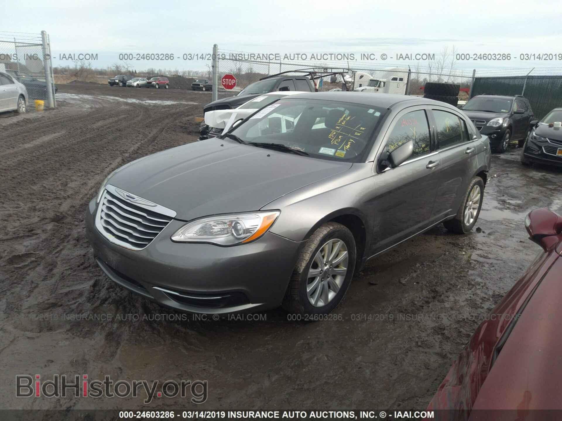 2012 CHRYSLER 200 - VIN: 1C3CCBBB6CN137406 - Photo 2