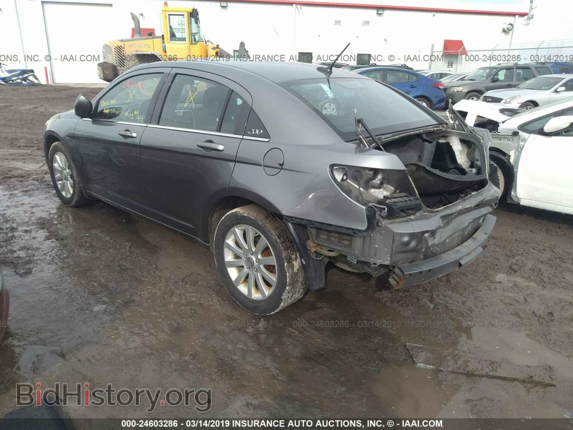 2012 CHRYSLER 200 - VIN: 1C3CCBBB6CN137406 - Photo 3