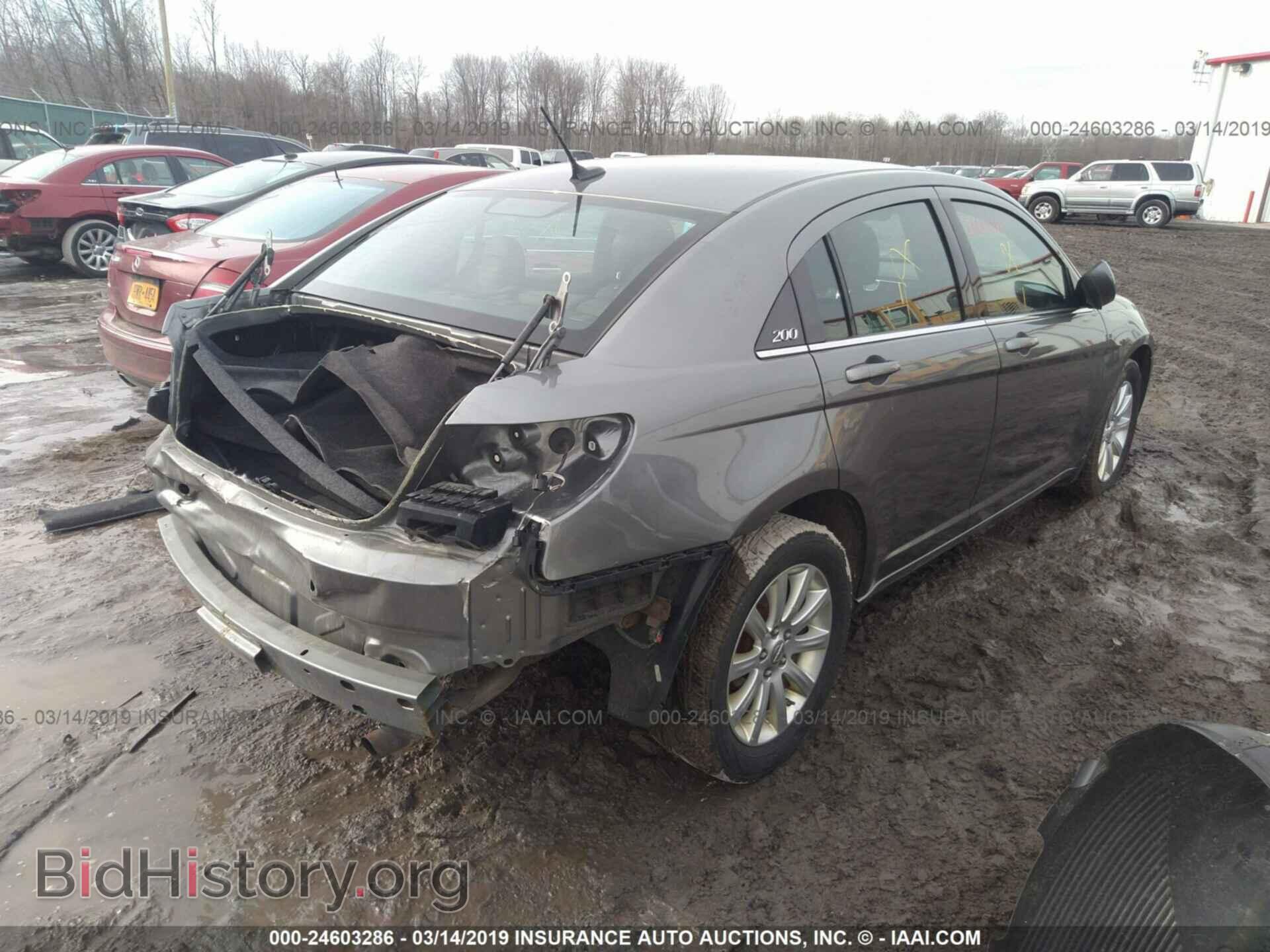 2012 CHRYSLER 200 - VIN: 1C3CCBBB6CN137406 - Photo 4