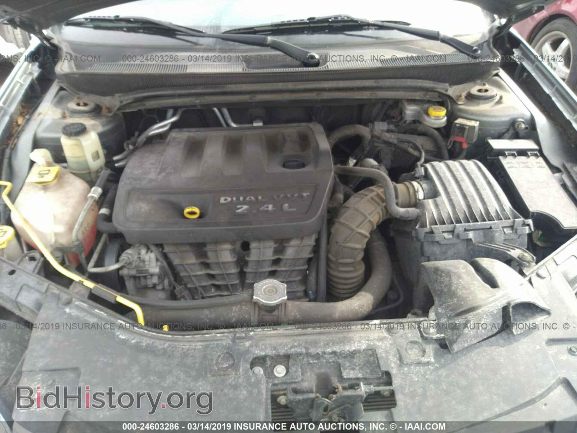 2012 CHRYSLER 200 - VIN: 1C3CCBBB6CN137406 - Photo 10