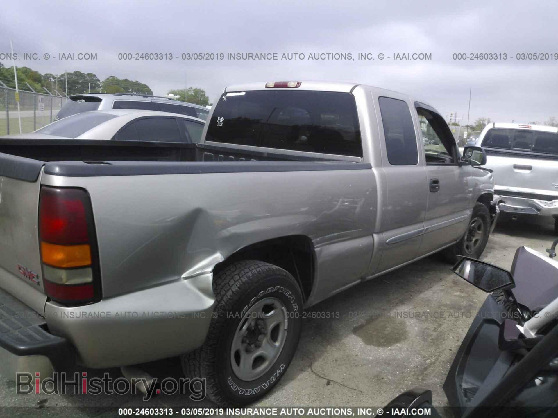 2003 GMC NEW SIERRA - VIN: 2GTEC19V231100823 - Фото 4