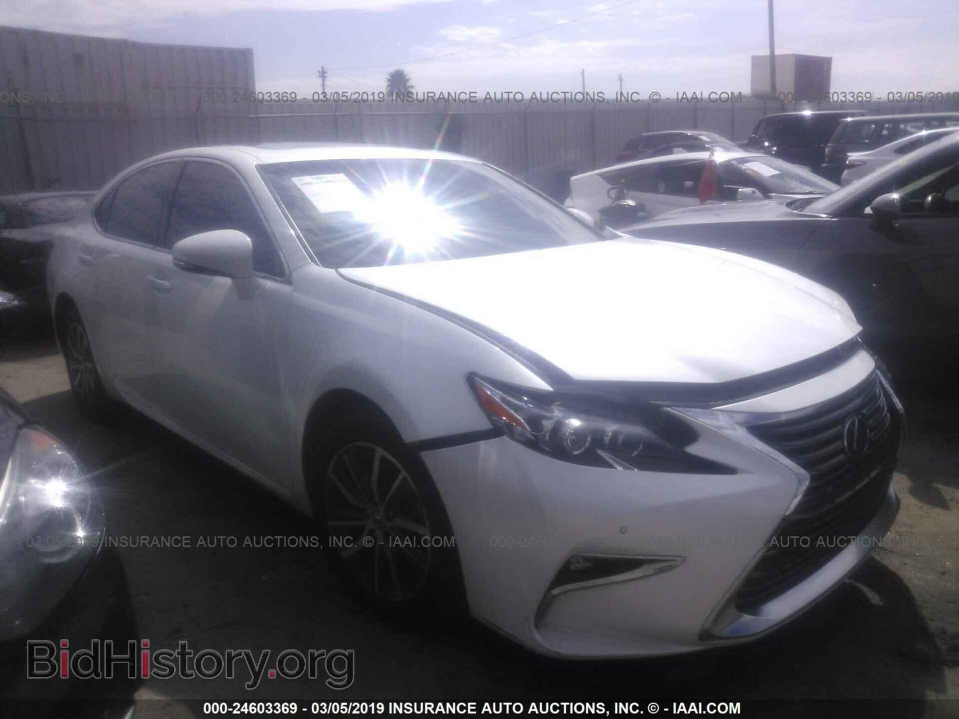 Photo JTHBW1GG0H2144520 - LEXUS ES 2017