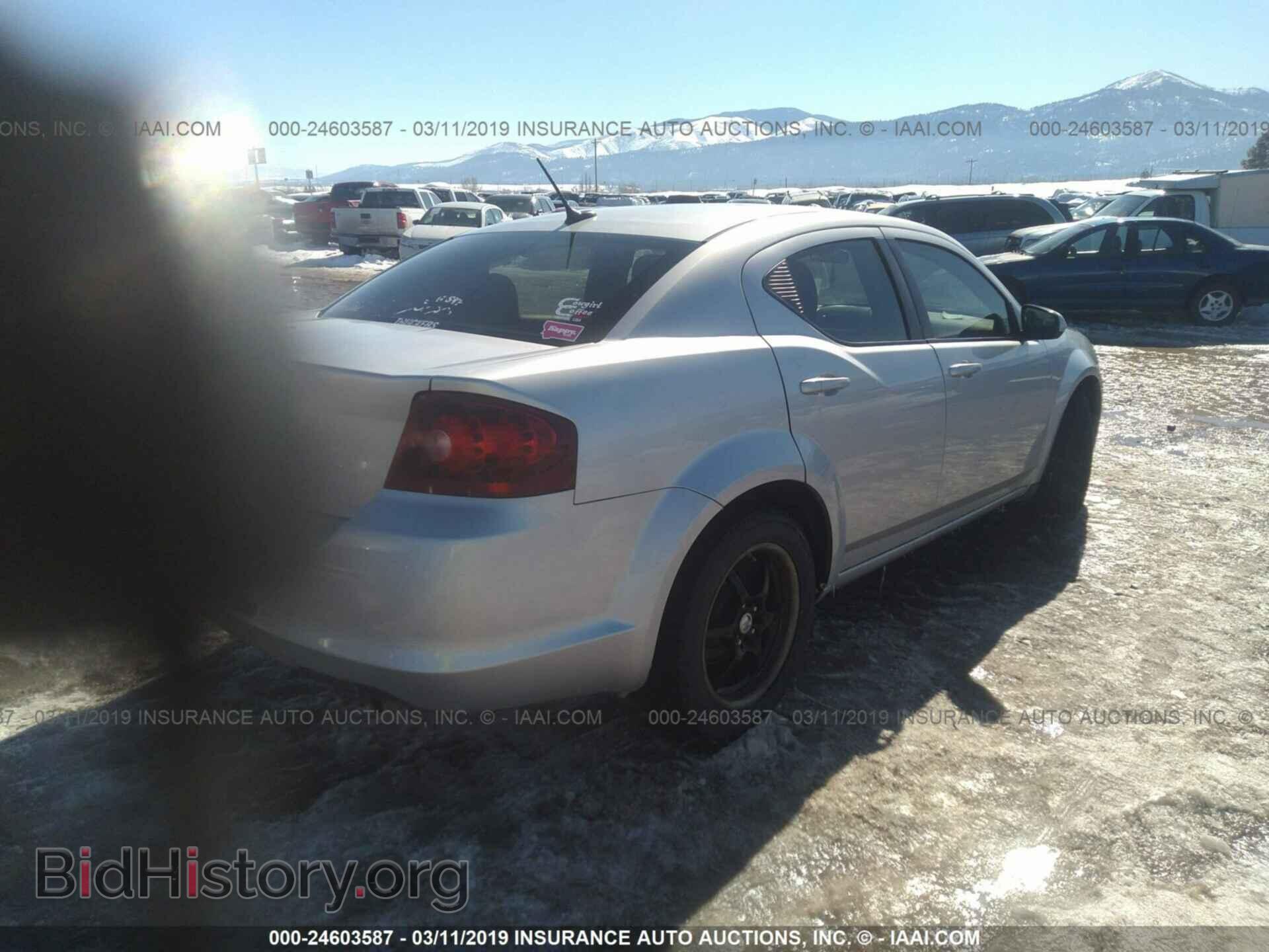2011 DODGE AVENGER - VIN: 1B3BD1FB1BN534384 - Photo 4