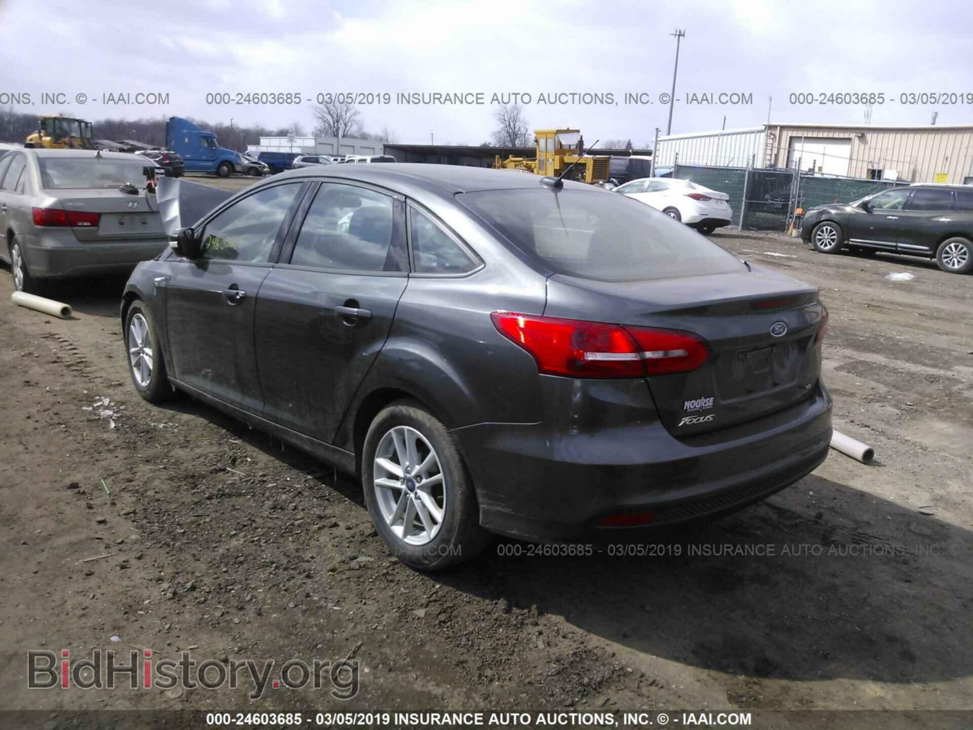 2017 FORD FOCUS - VIN: 1FADP3F21HL276078 - Фото 3