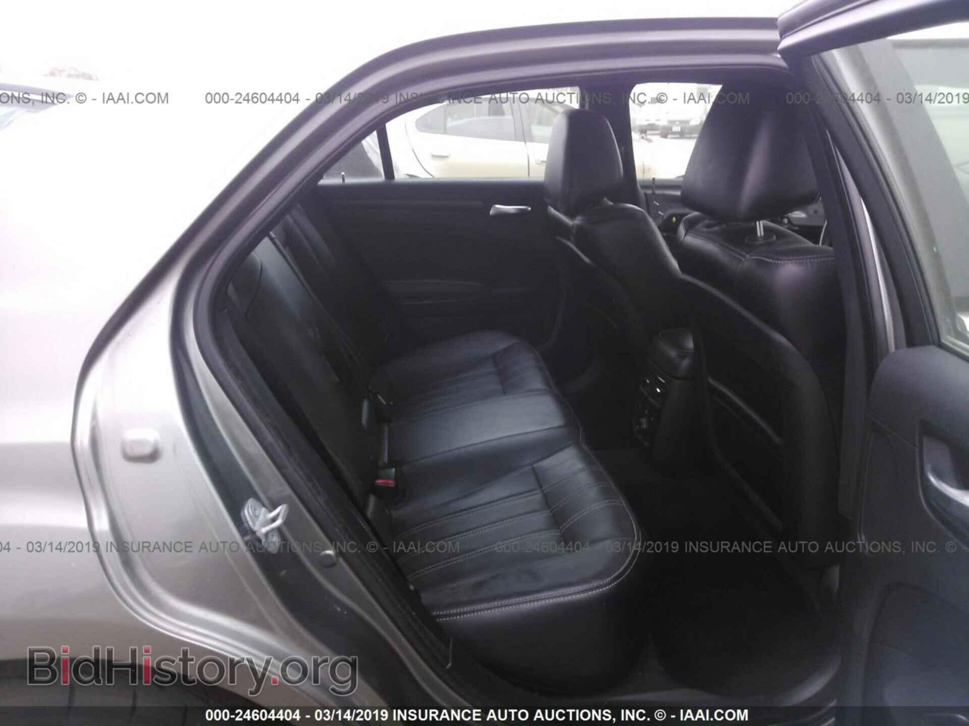 2012 CHRYSLER 300 - VIN: 2C3CCADT7CH311654 - Фото 8