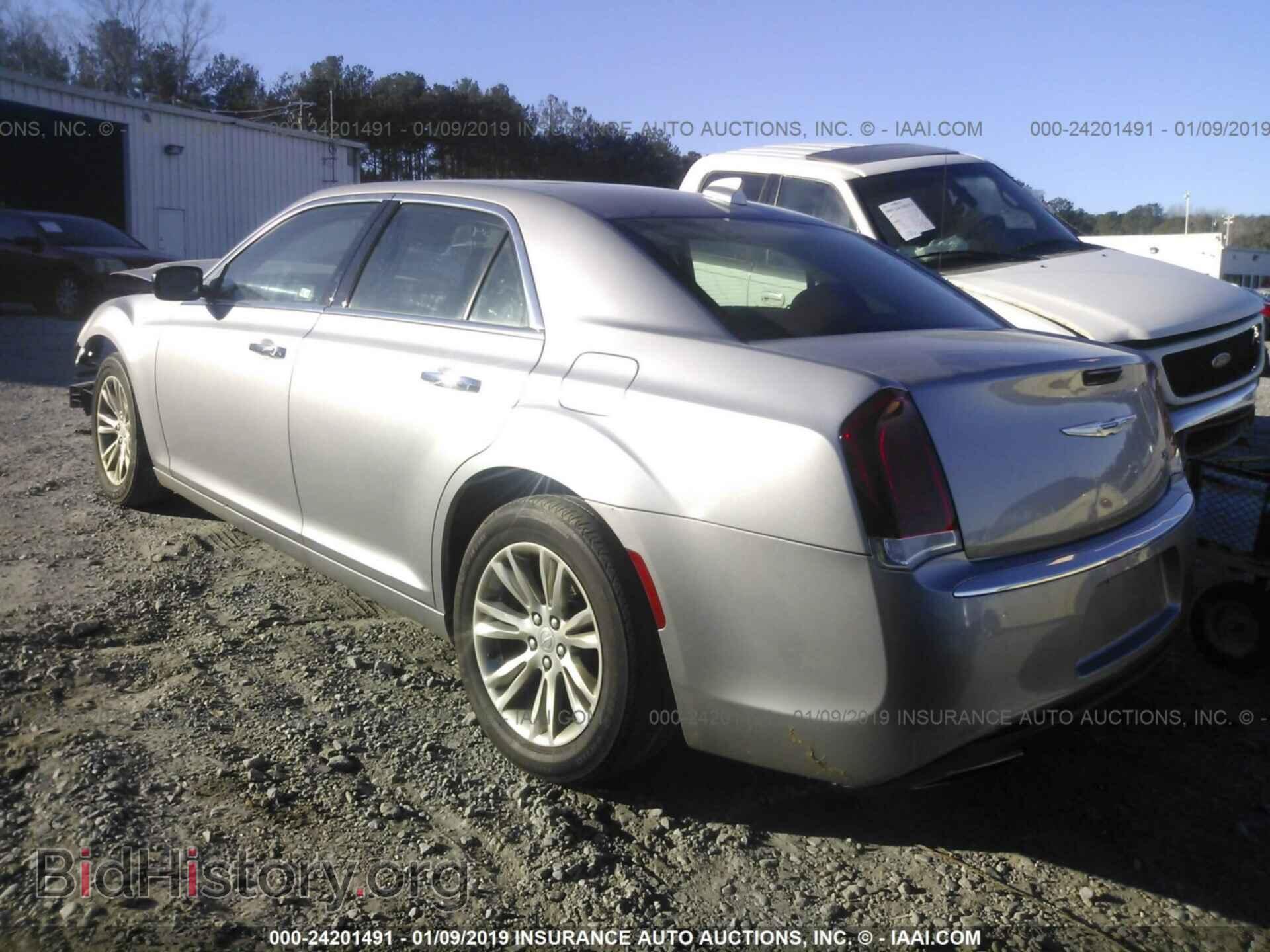 2017 CHRYSLER 300C - VIN: 2C3CCAEG7HH646034 - Фото 3