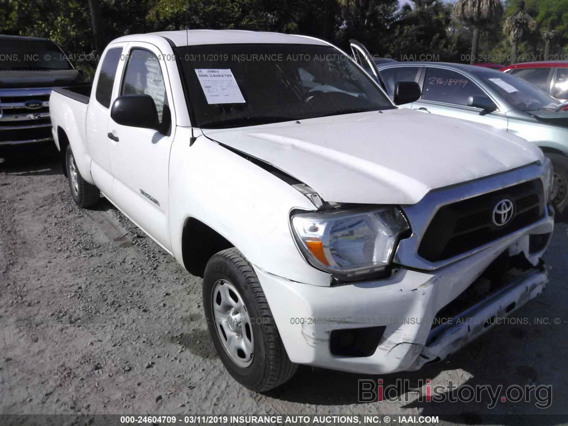 Фотография 5TFTX4CN7FX067671 - TOYOTA TACOMA 2015