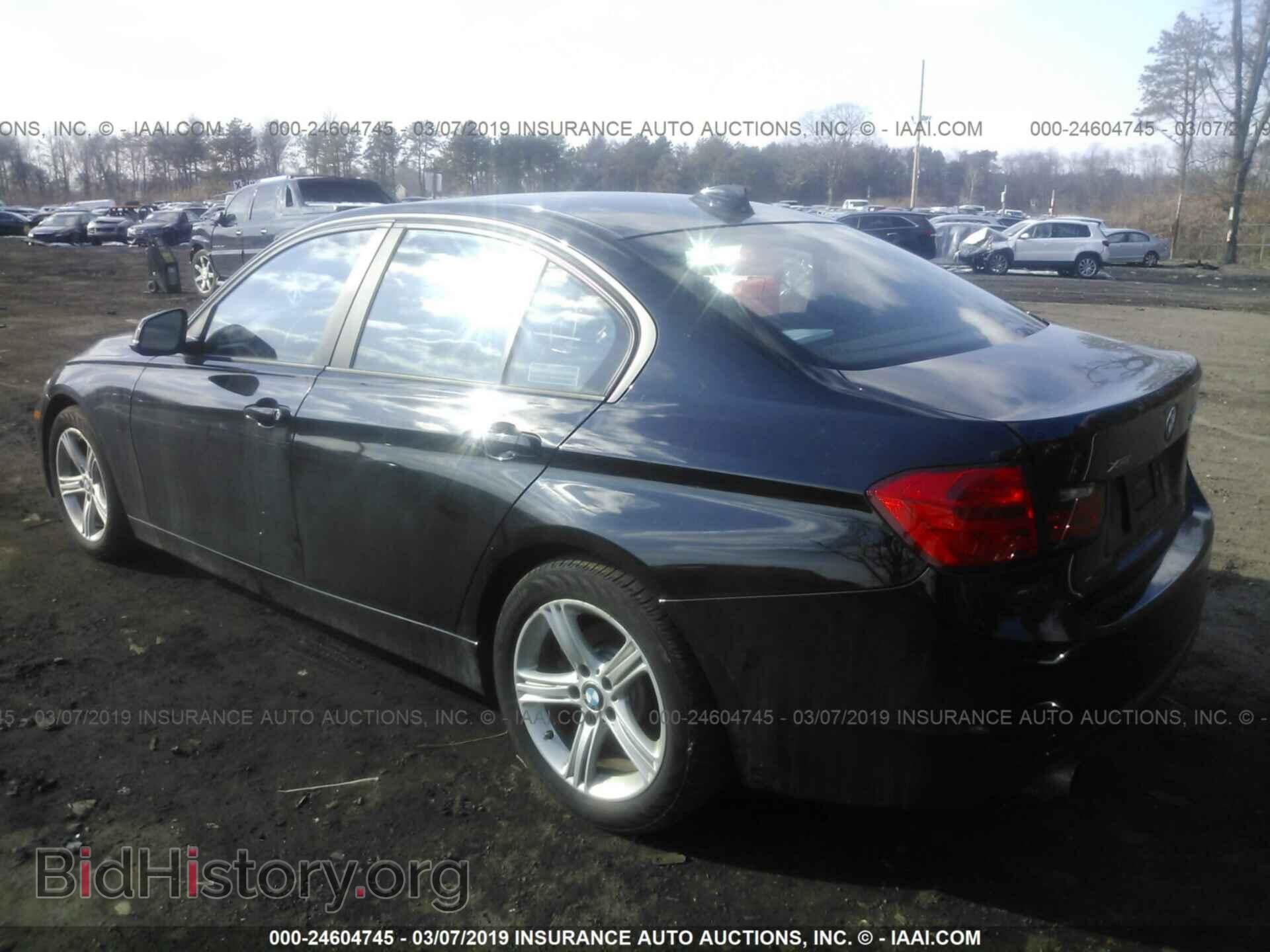 2014 BMW 320 - VIN: WBA3C3G5XENS70934 - Фото 3