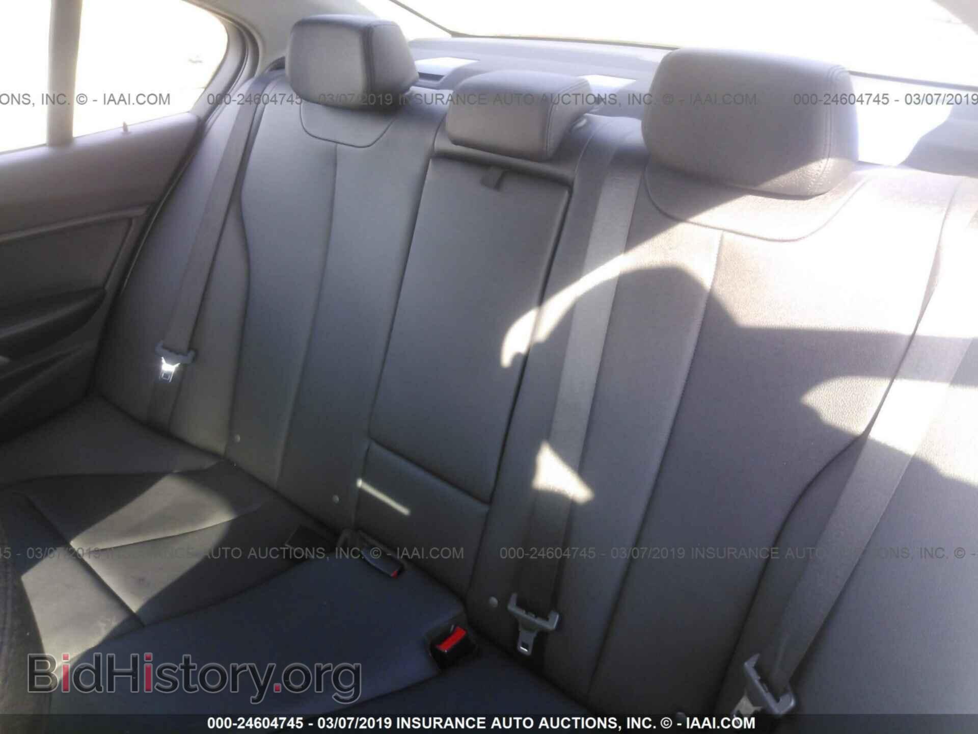 2014 BMW 320 - VIN: WBA3C3G5XENS70934 - Фото 8