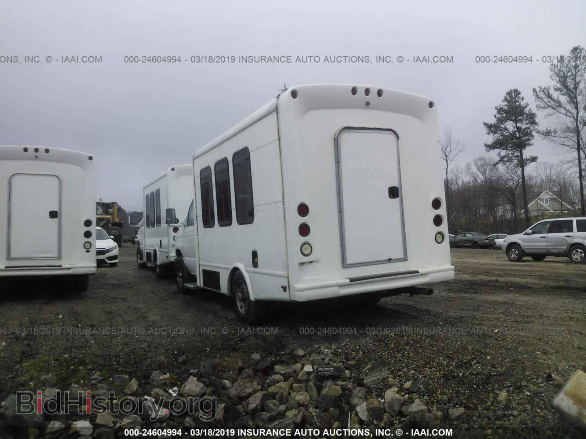 2011 FORD ECONOLINE - VIN: 1FDWE3FL2BDA54535 - Фото 3
