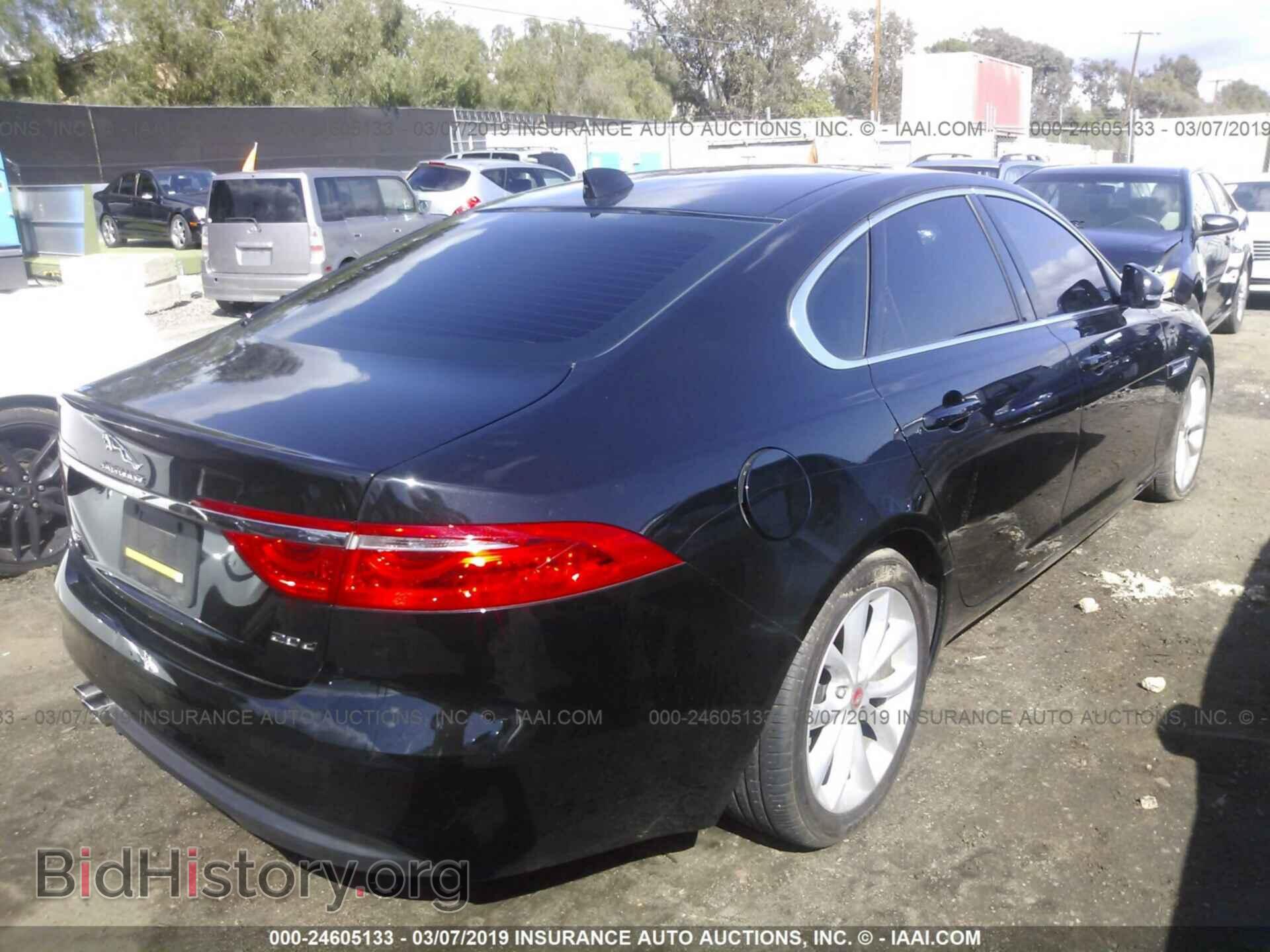 2017 JAGUAR XF - VIN: SAJBD4BN7HCY43170 - Фото 4