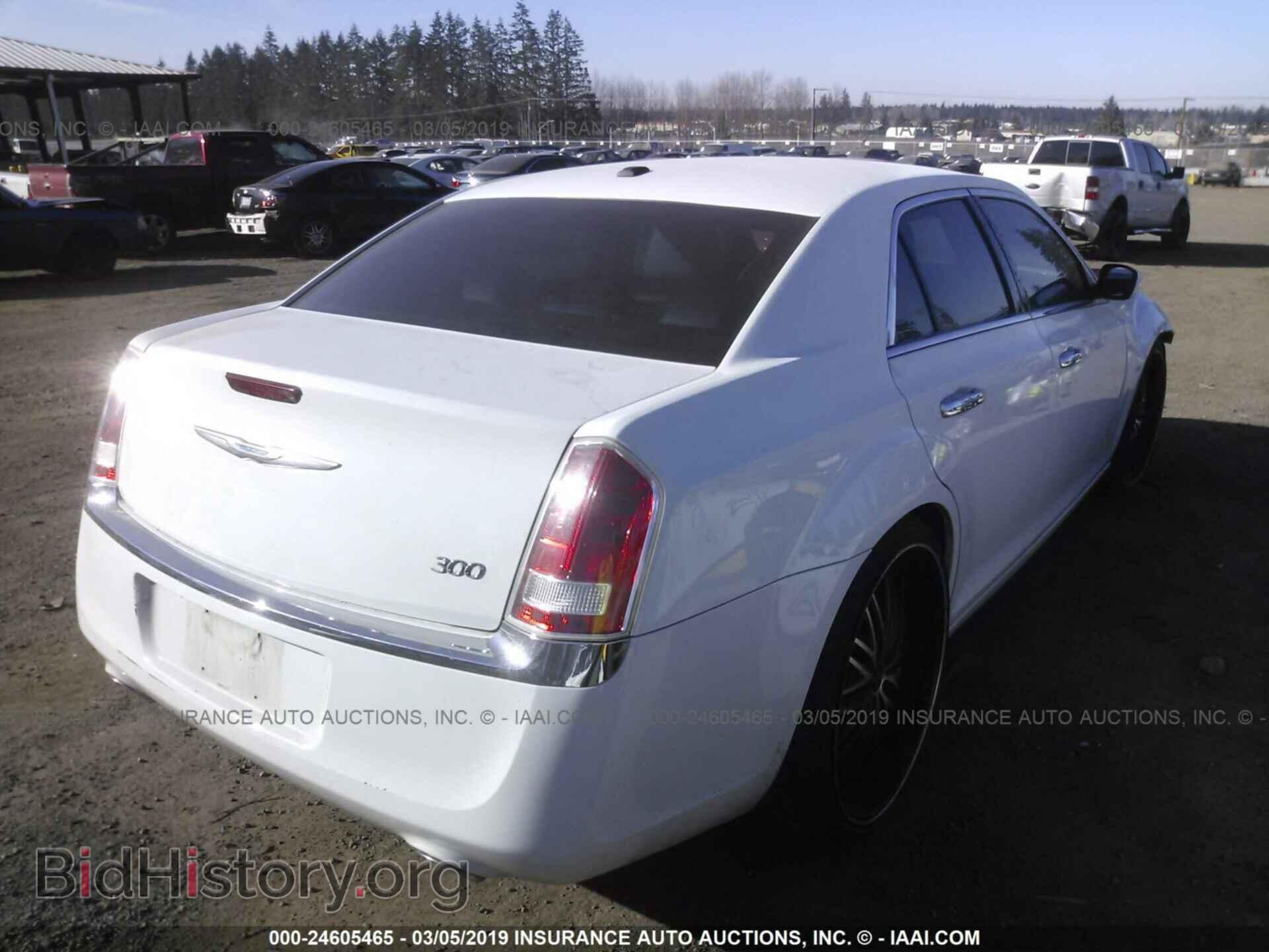 2013 CHRYSLER 300 - VIN: 2C3CCAAG8DH551580 - Photo 4