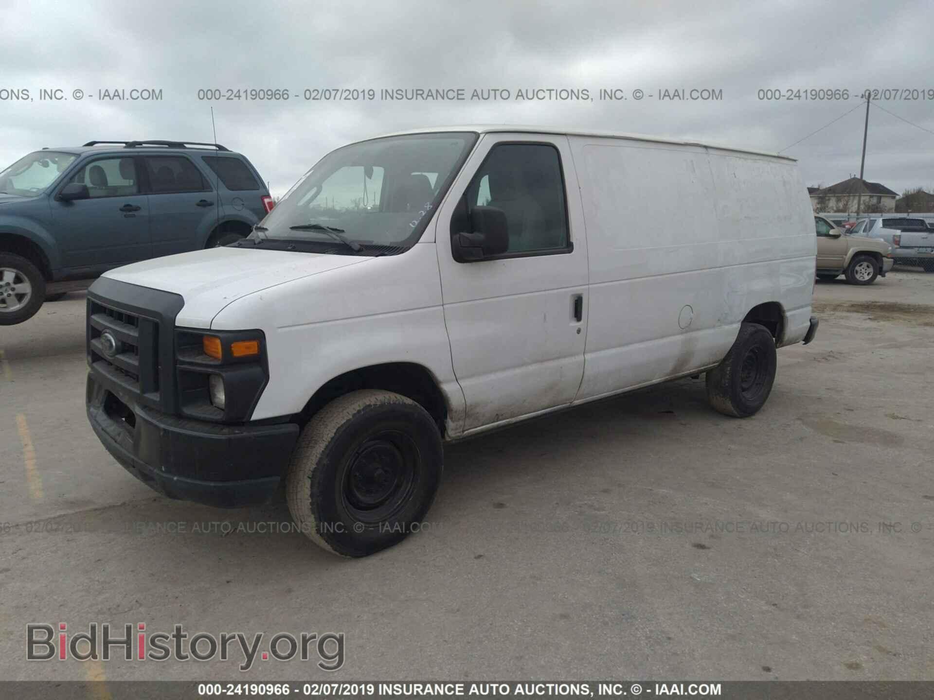 2010 FORD ECONOLINE - VIN: 1FTNE2EL3ADB03235 - Фото 2