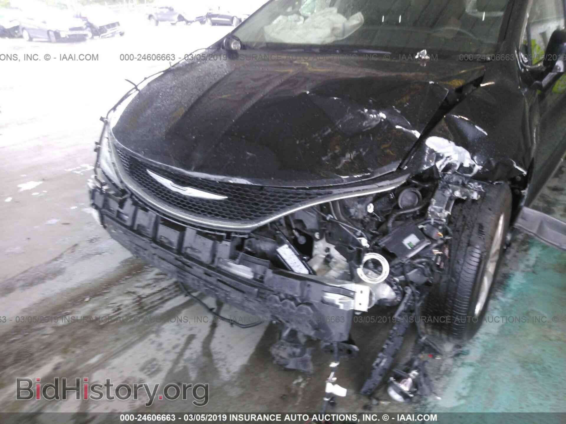 2017 CHRYSLER PACIFICA - VIN: 2C4RC1BG2HR642638 - Фото 6