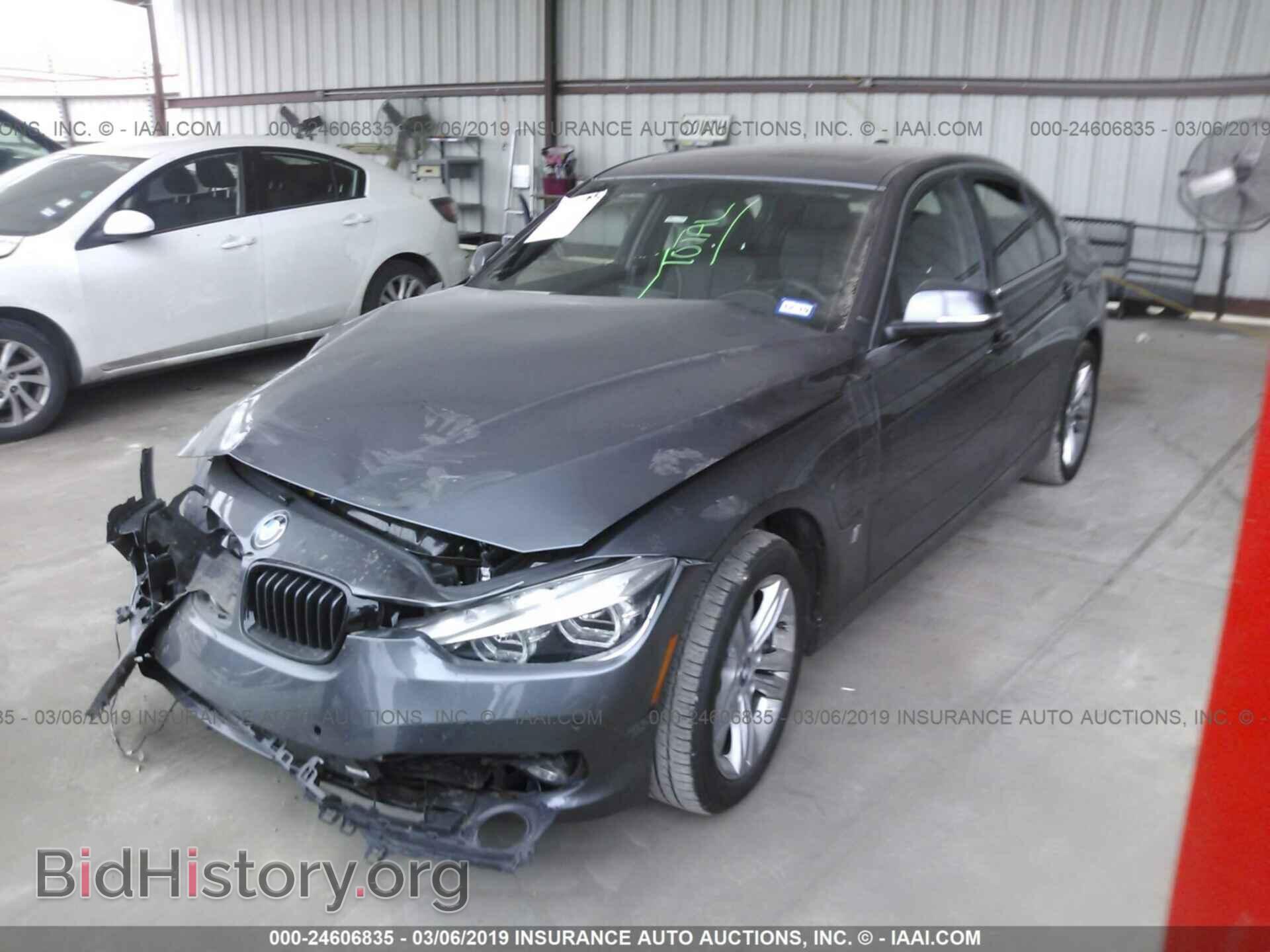 2017 BMW 330E - VIN: WBA8E1C3XHA029122 - Фото 2