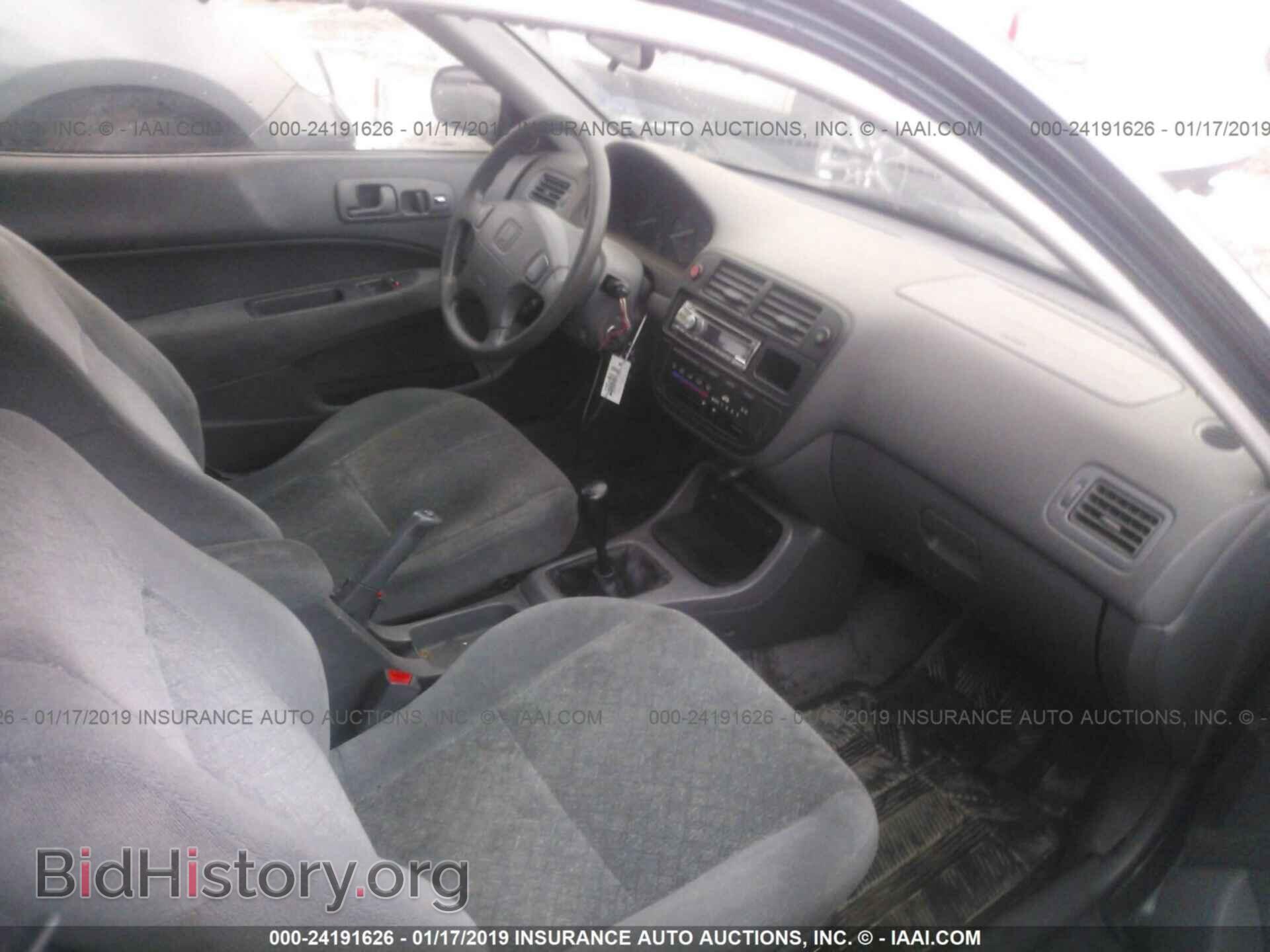 2016 CHRYSLER 200 - VIN: 1C3CCCAB8GN112438 - Photo 5