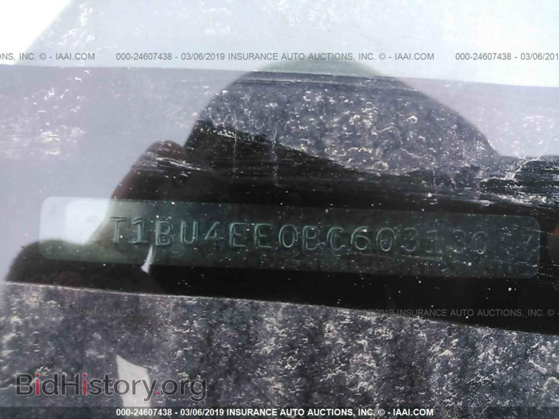 2011 TOYOTA COROLLA - VIN: 2T1BU4EE0BC603130 - Фото 9