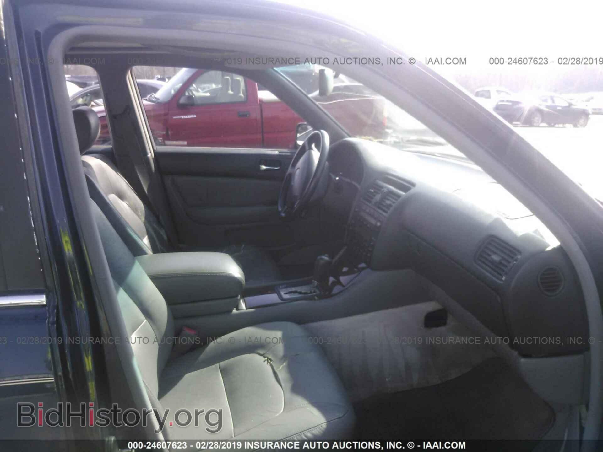 1995 LEXUS LS - VIN: JT8UF22E2S0030462 - Photo 5