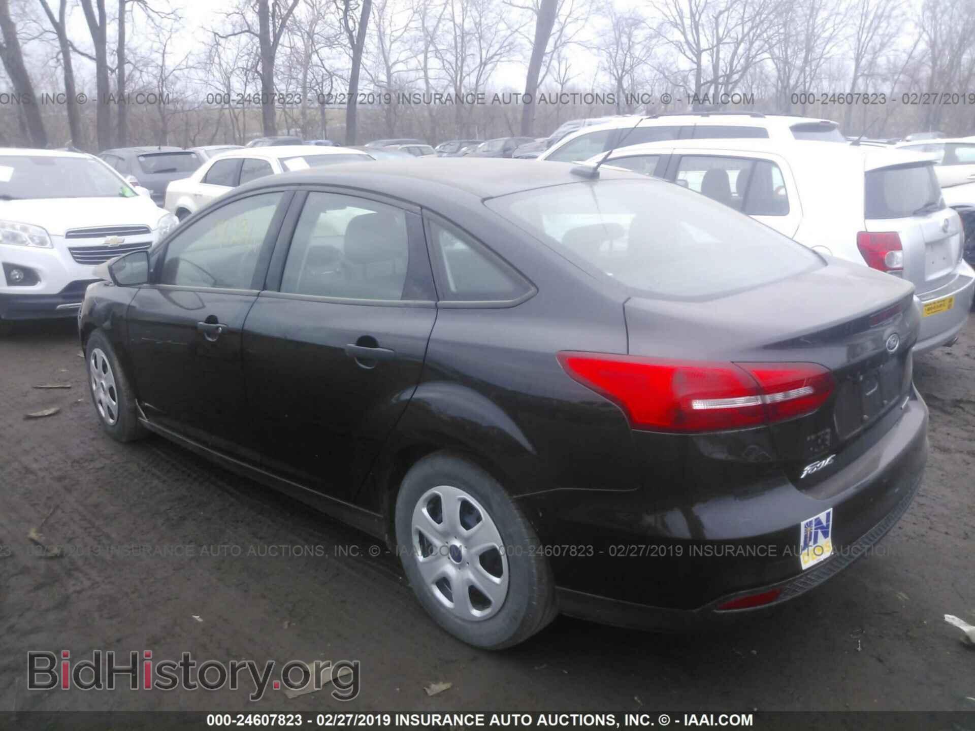 2015 FORD FOCUS - VIN: 1FADP3E2XFL247810 - Фото 3