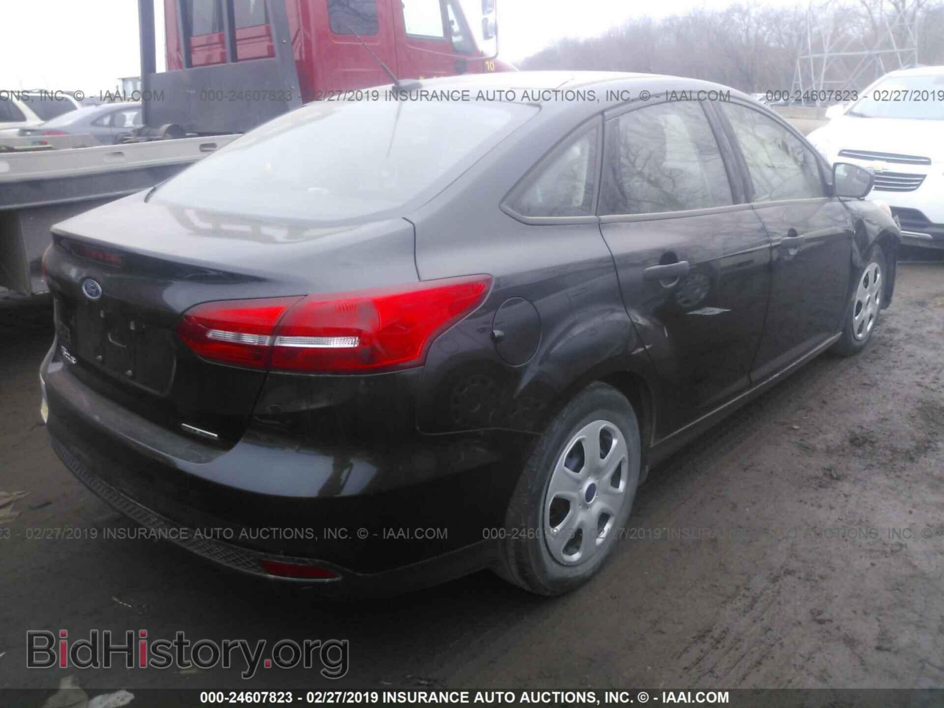 2015 FORD FOCUS - VIN: 1FADP3E2XFL247810 - Фото 4